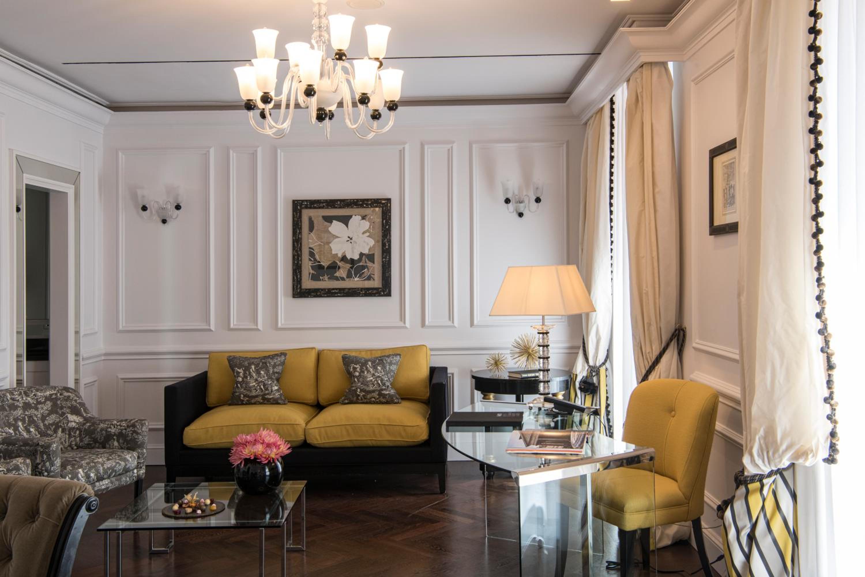 Executive Suite