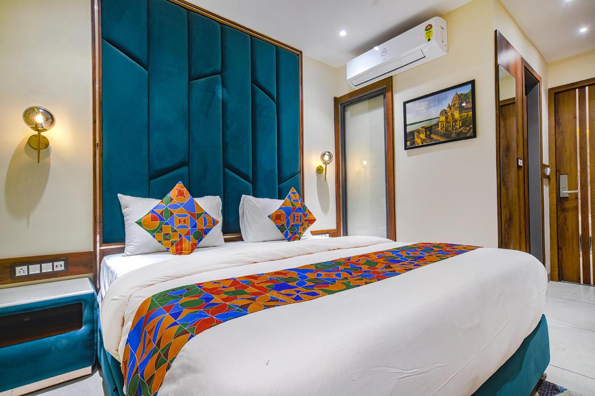 Deluxe Room - Photo 1