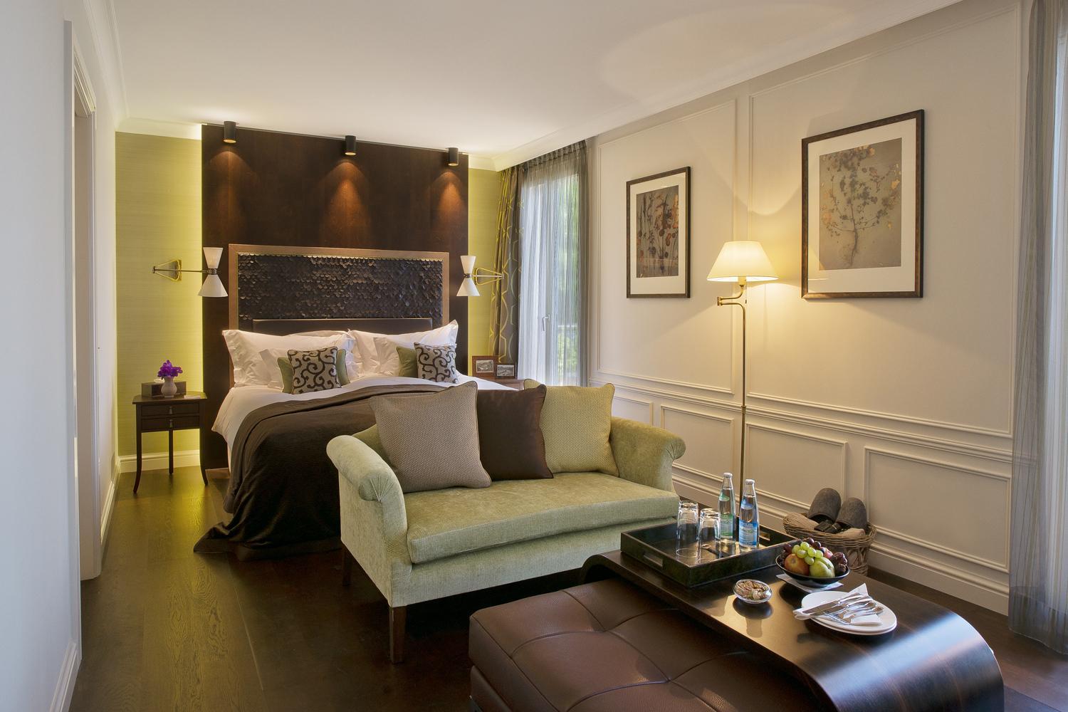 Superior Room with Terrace and Lake View