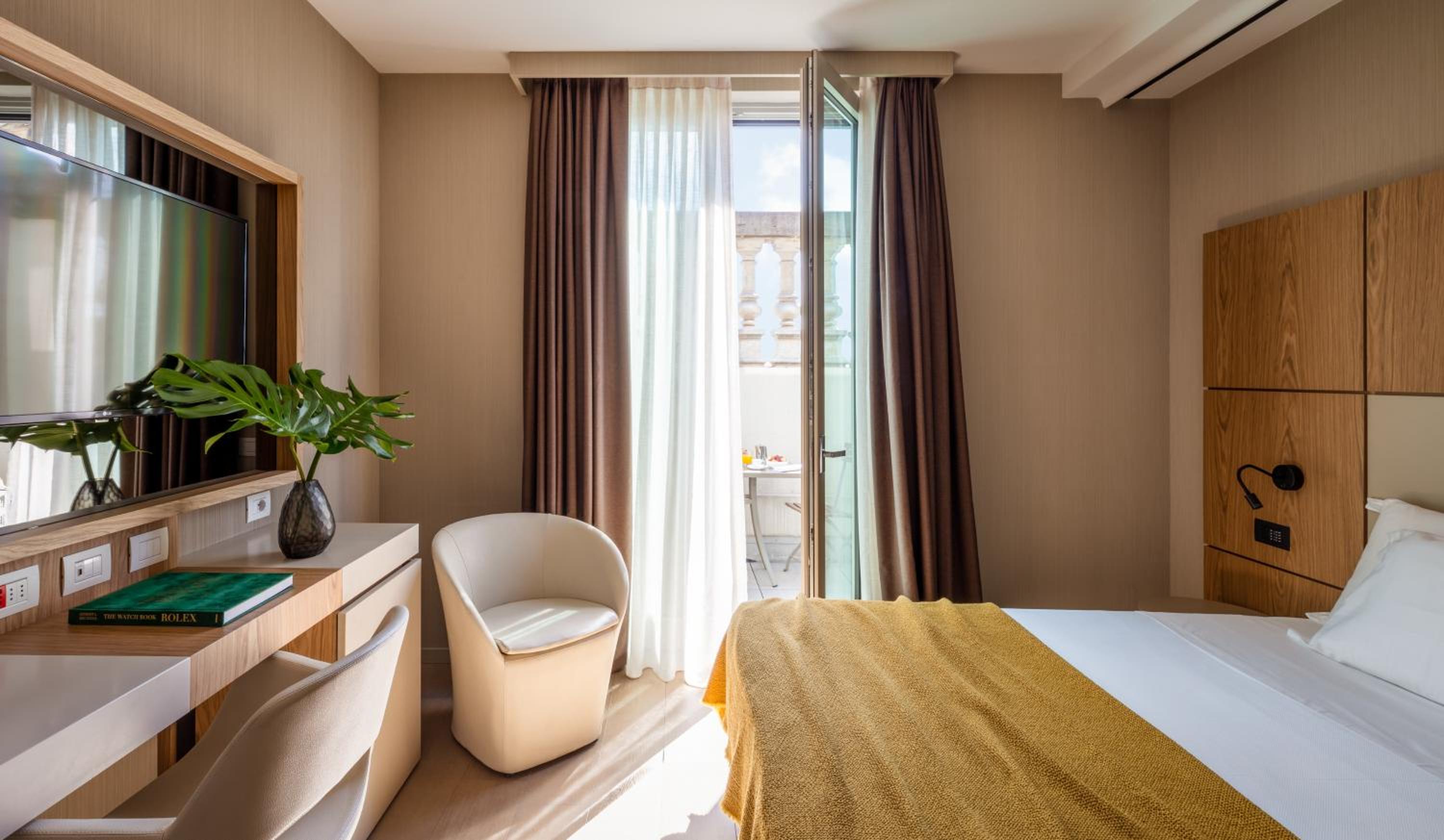 Deluxe Premium Room