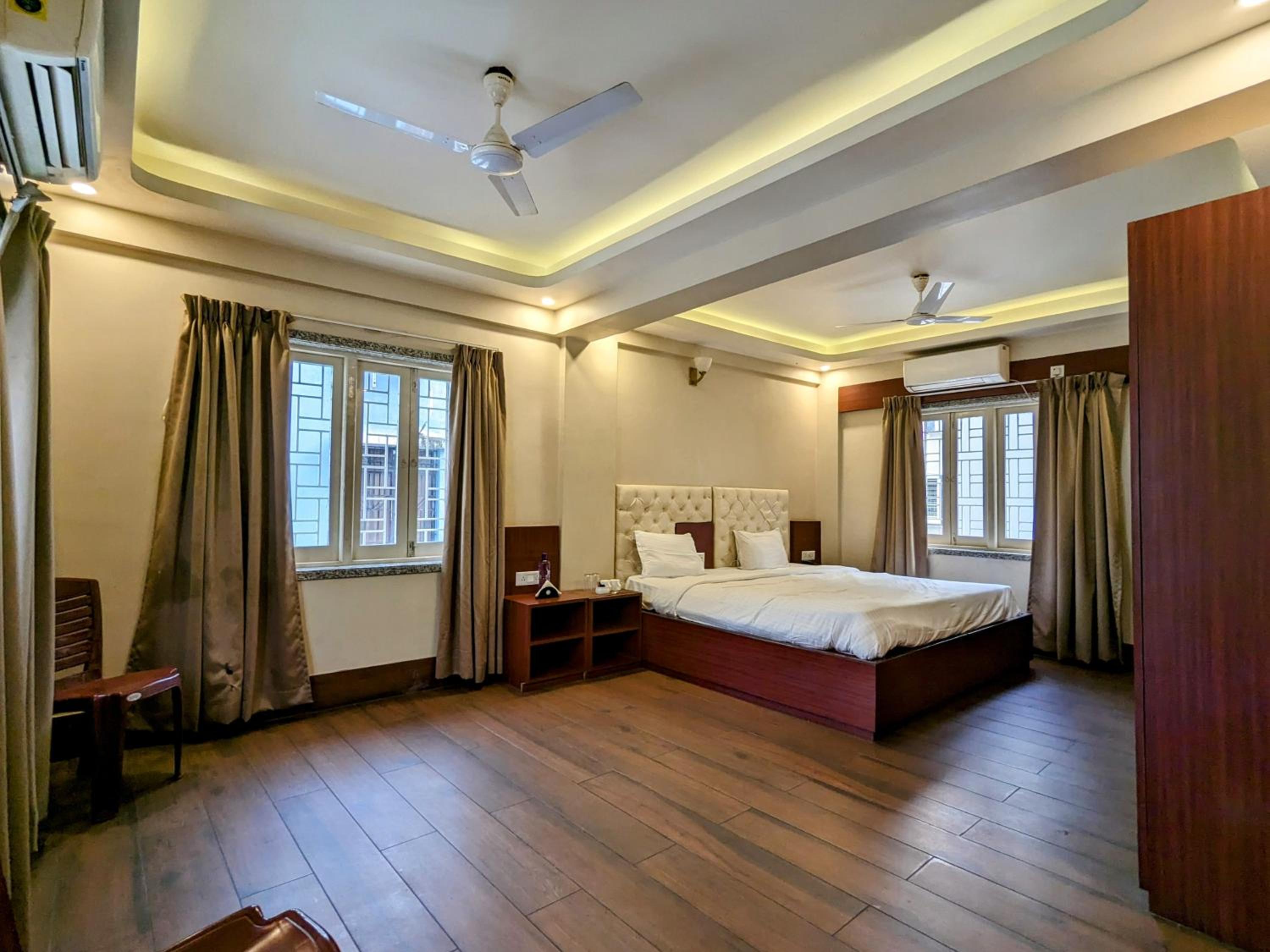 King Suite - Photo 8