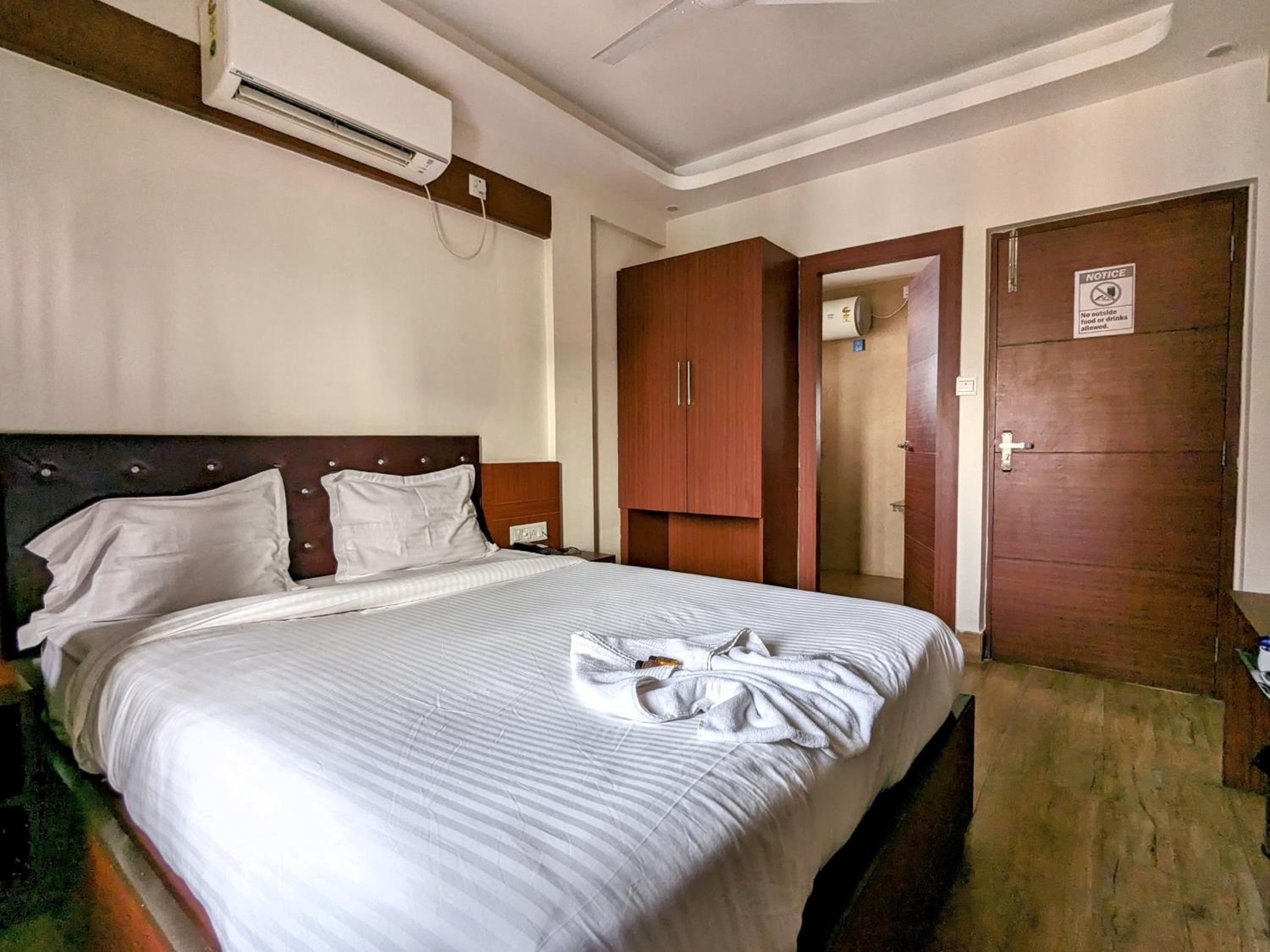Superior King Room - Photo 1