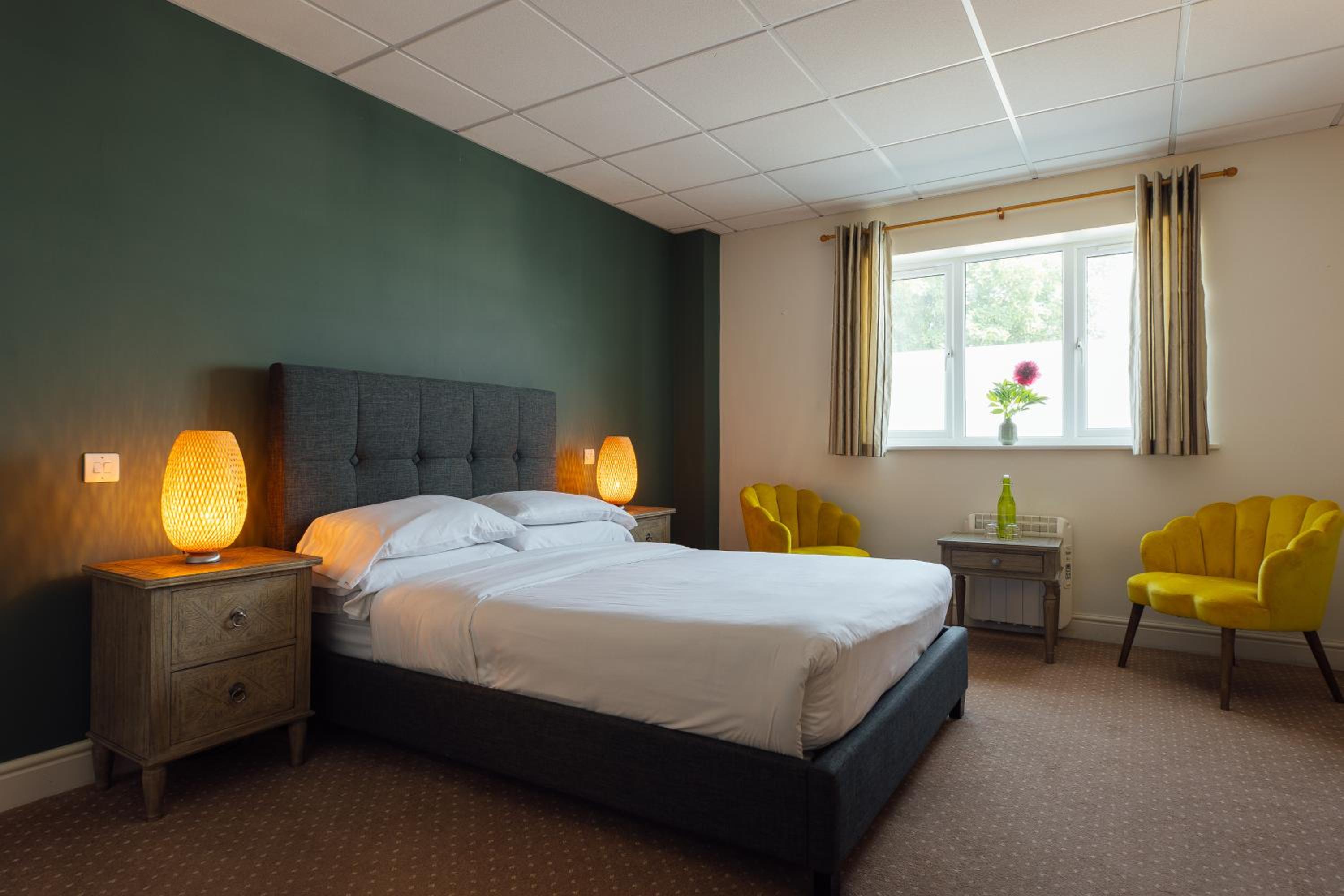 Double Room - Photo 4
