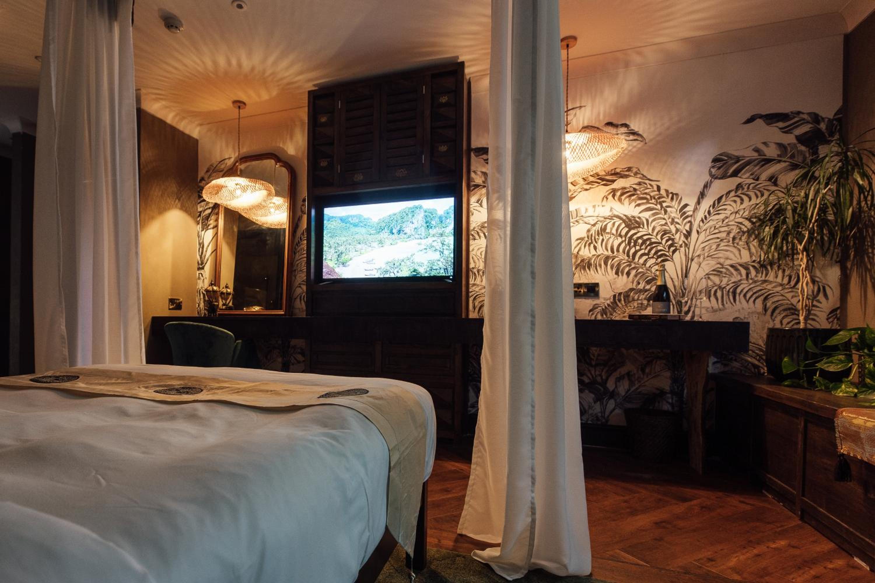 Queen Room - Photo 6