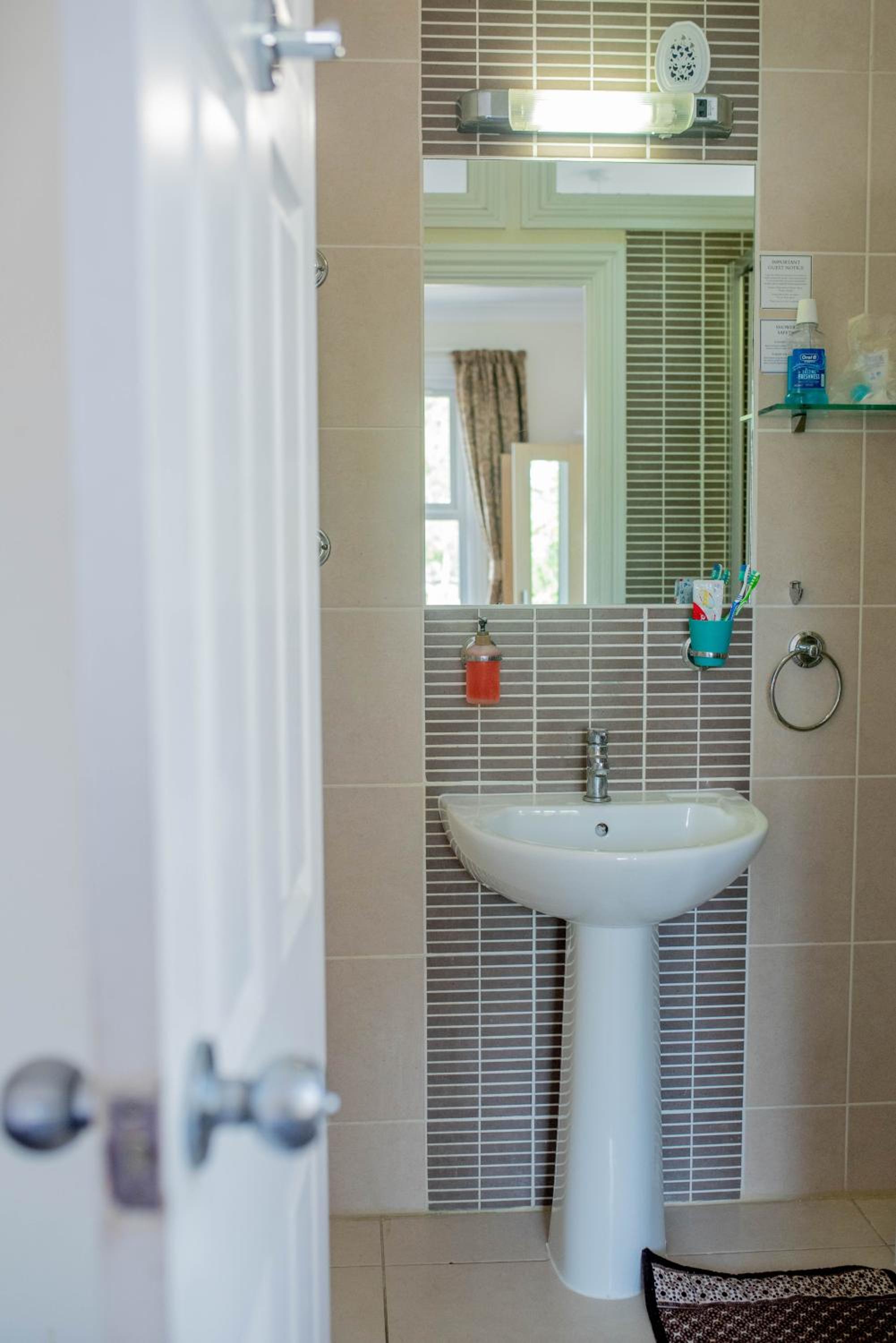 Standard Single Room photo 3