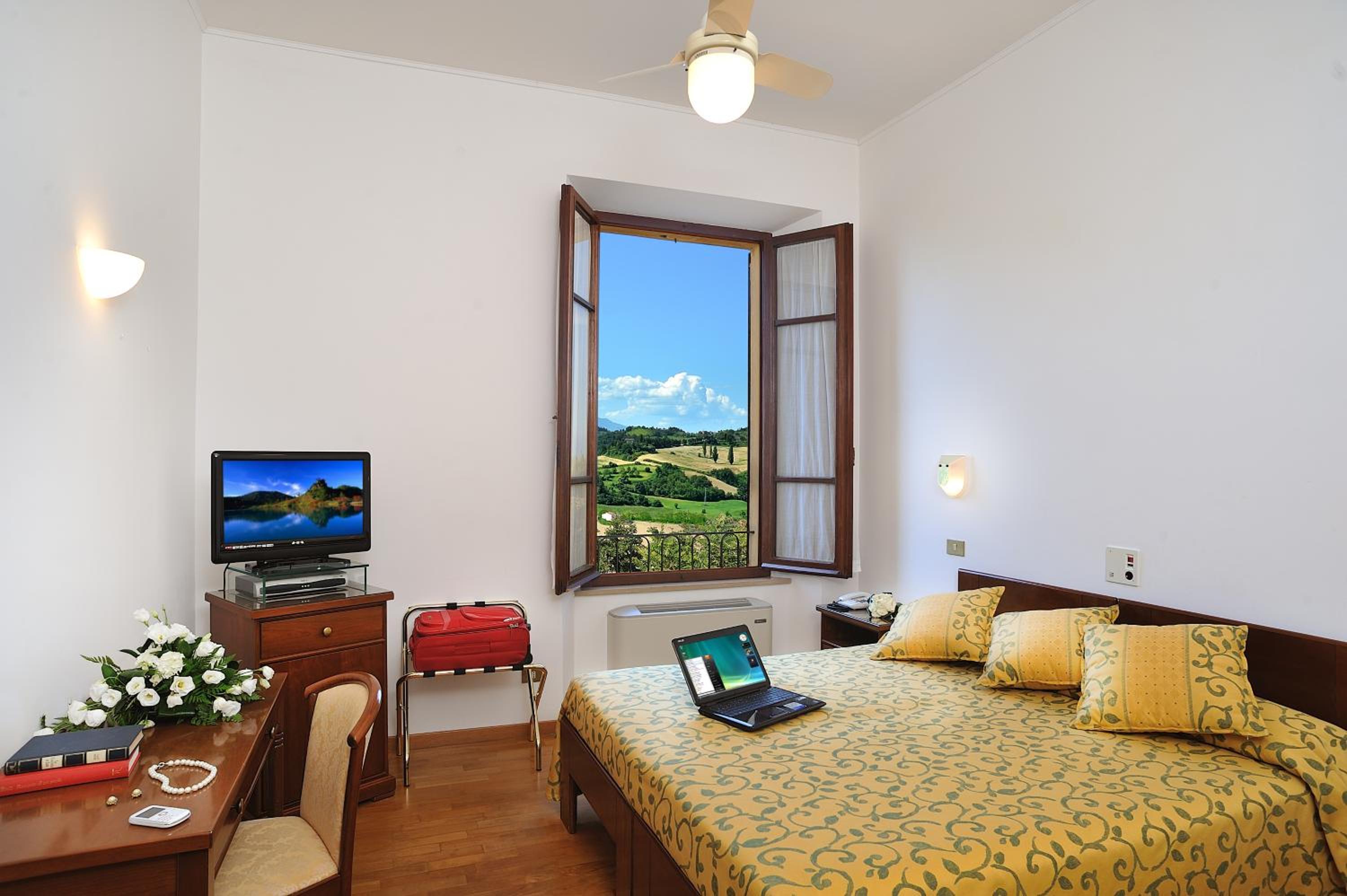 Triple Room photo 3