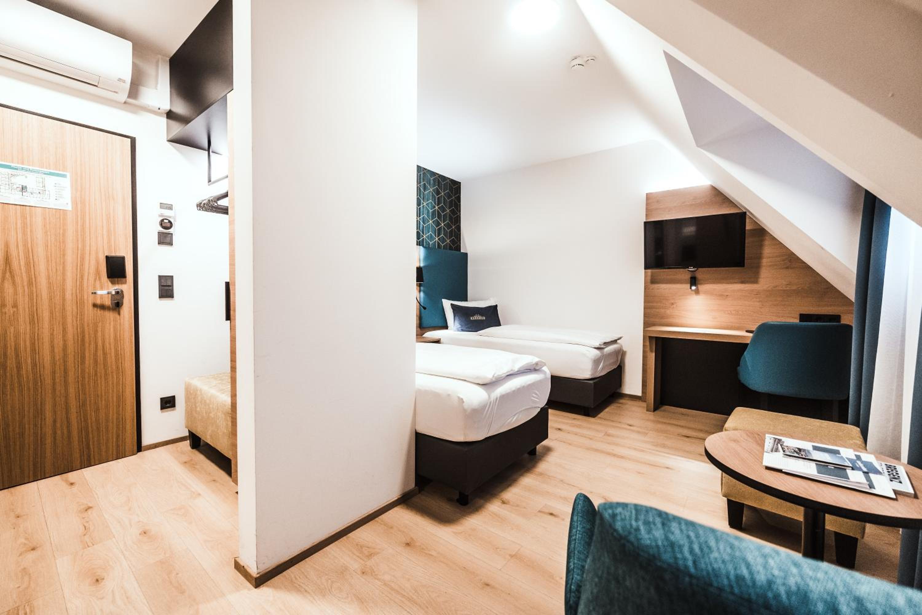 Superior Twin Room photo 3