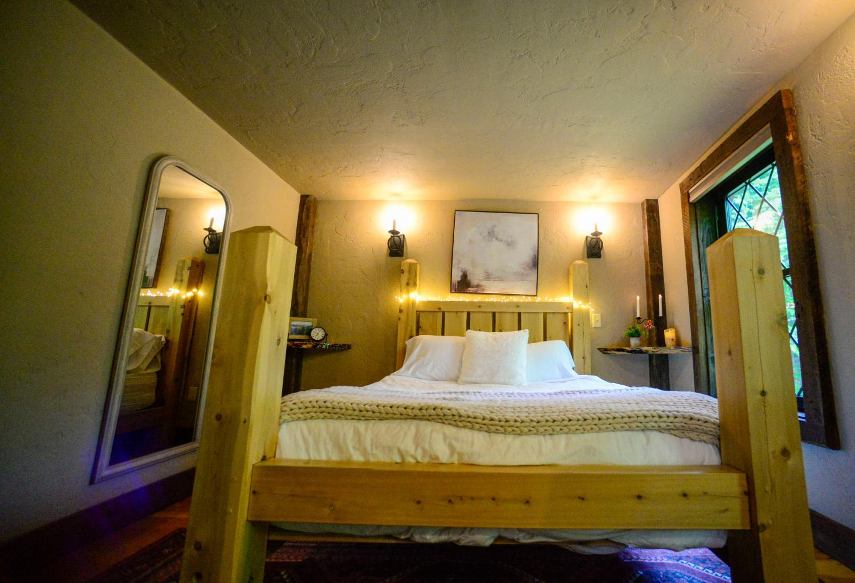 Two-Bedroom Chalet - Photo 9