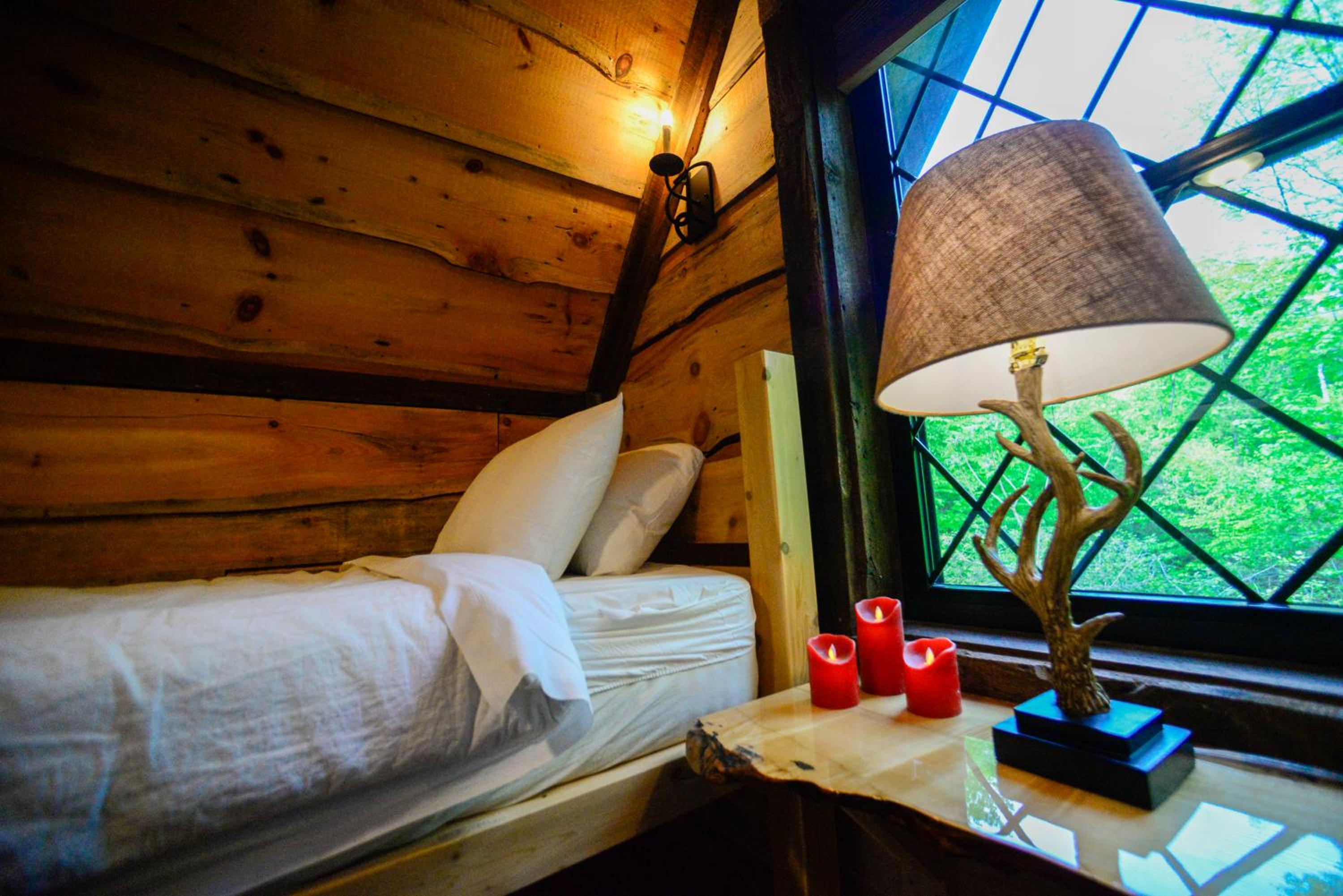Two-Bedroom Chalet - Photo 12
