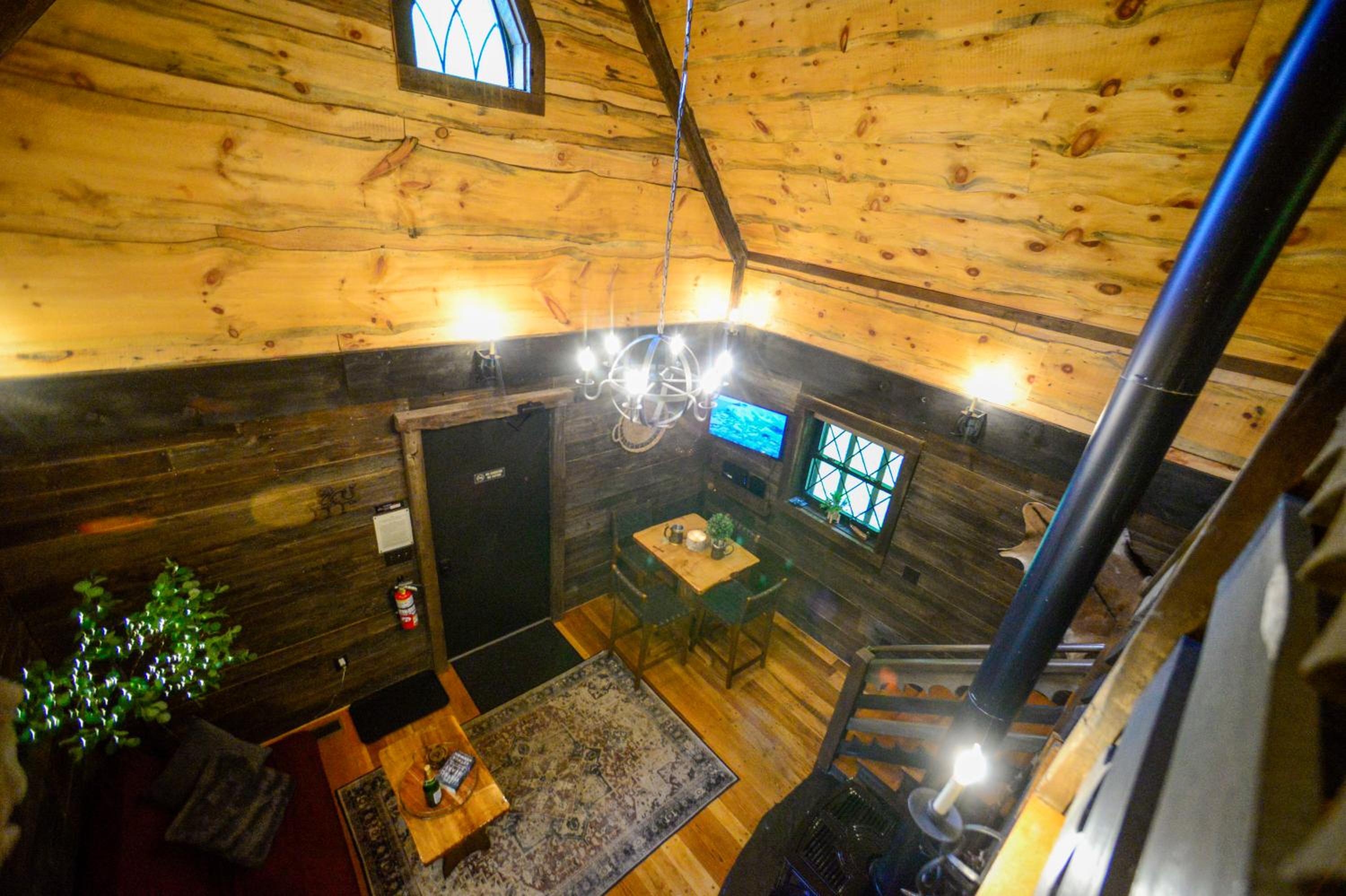 Two-Bedroom Chalet - Photo 19