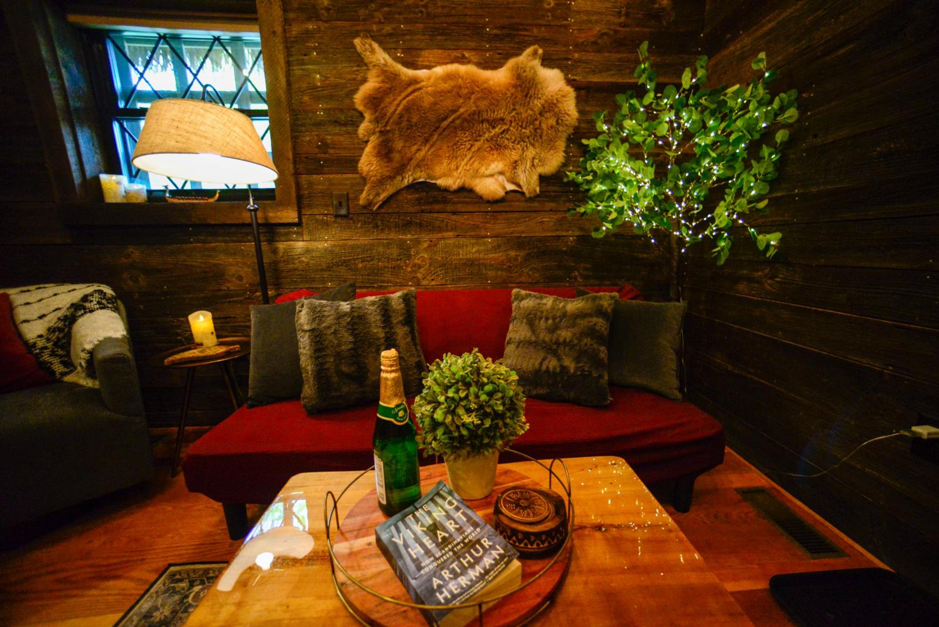 Two-Bedroom Chalet - Photo 28