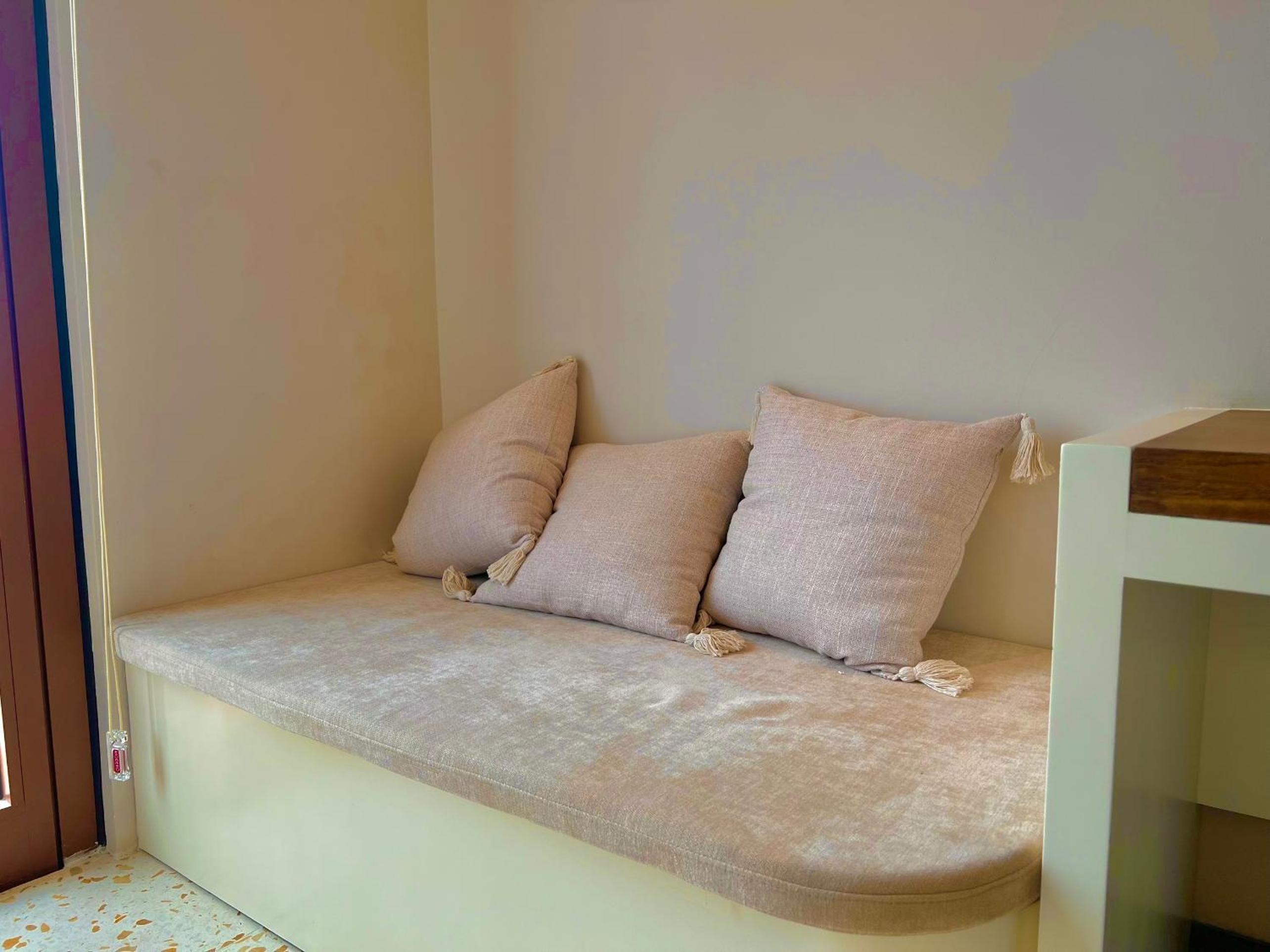 Family Room with Bath - Photo 10