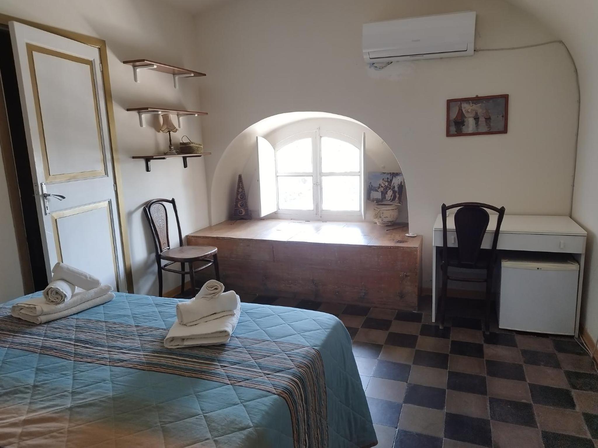 Small Double Room photo 2