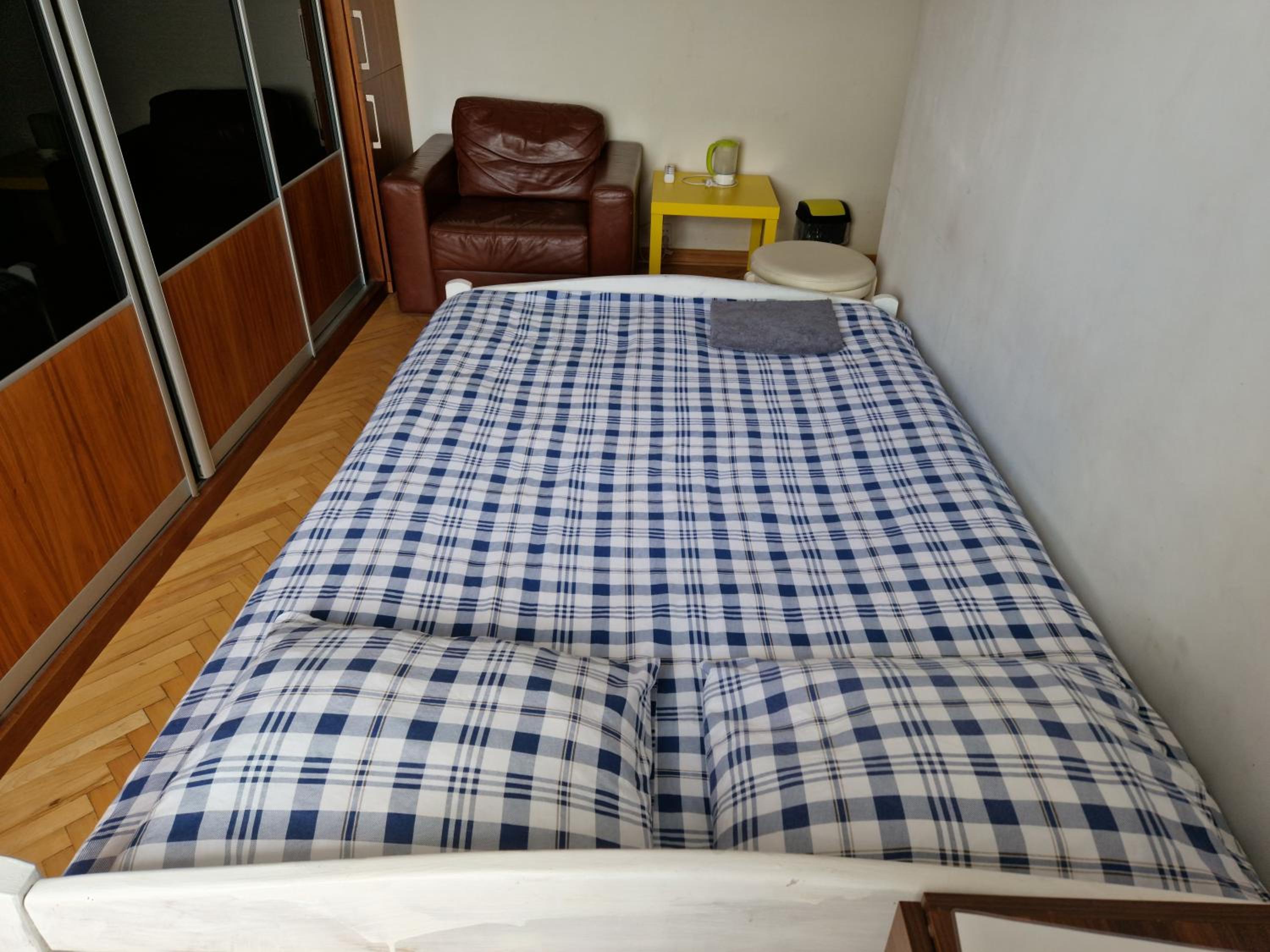 Budget Double Room - Photo 15