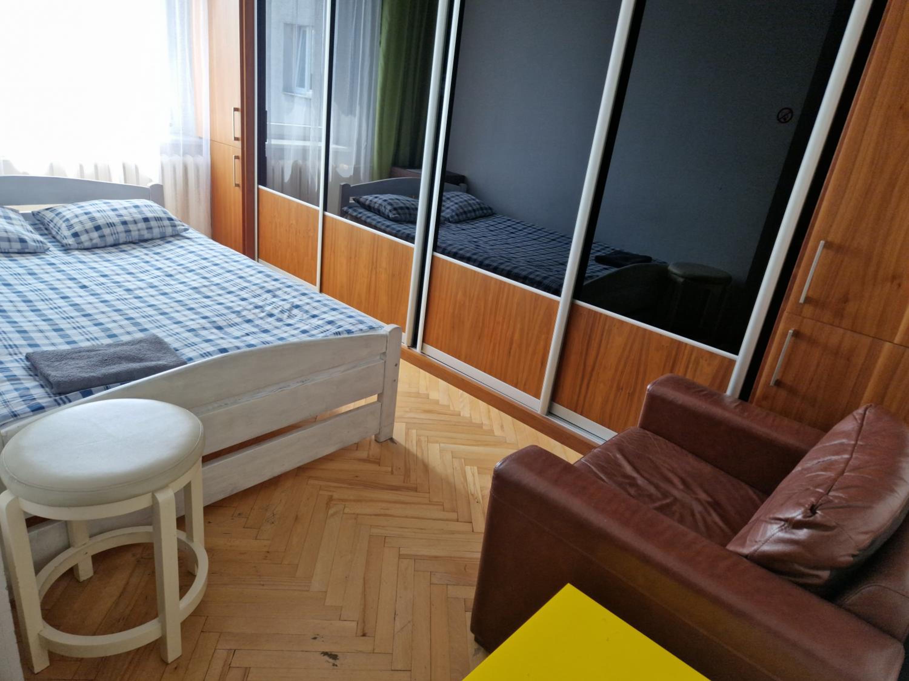 Budget Double Room - Photo 4