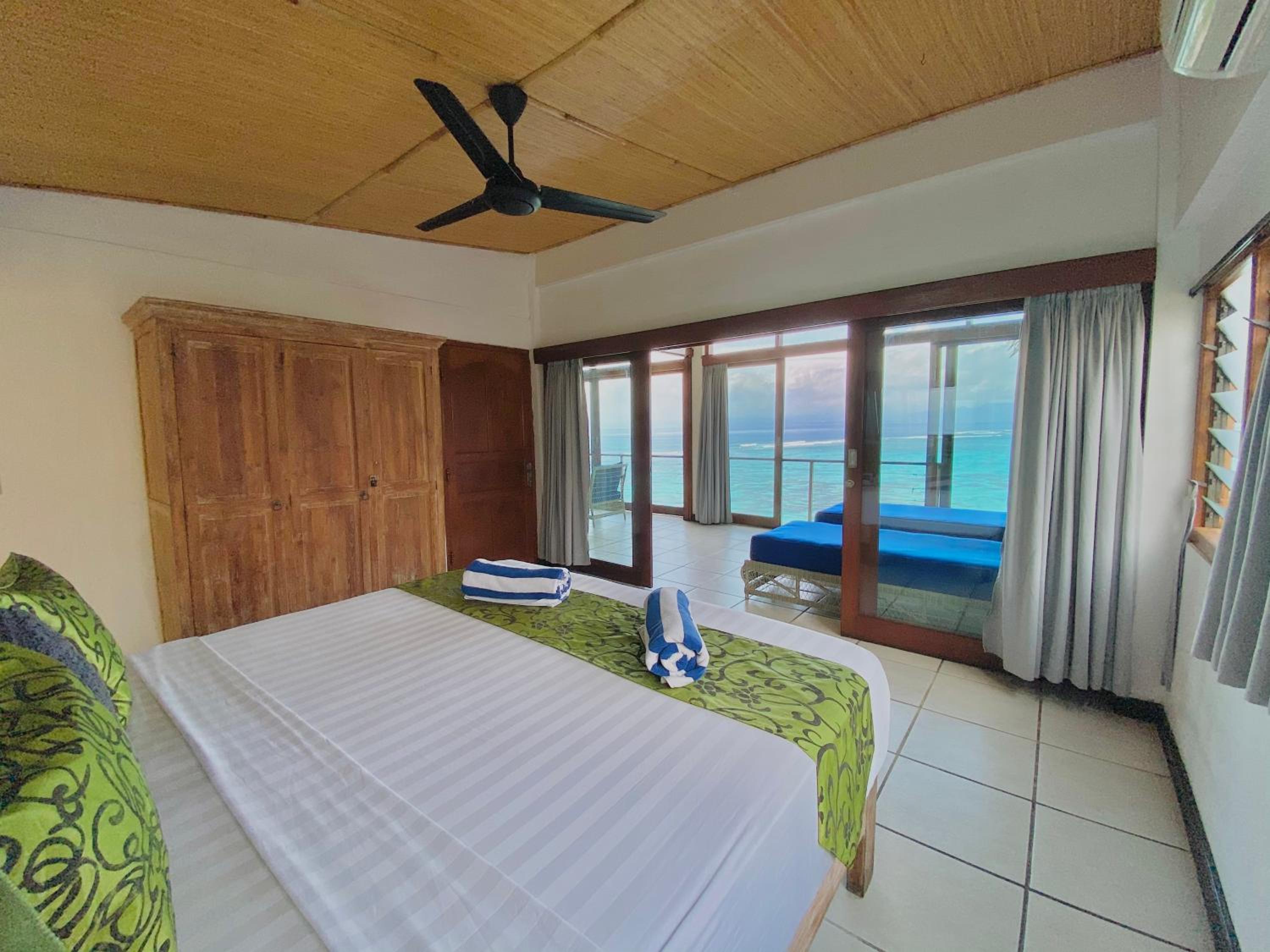One-Bedroom Villa with Plunge Pool - Upper Level