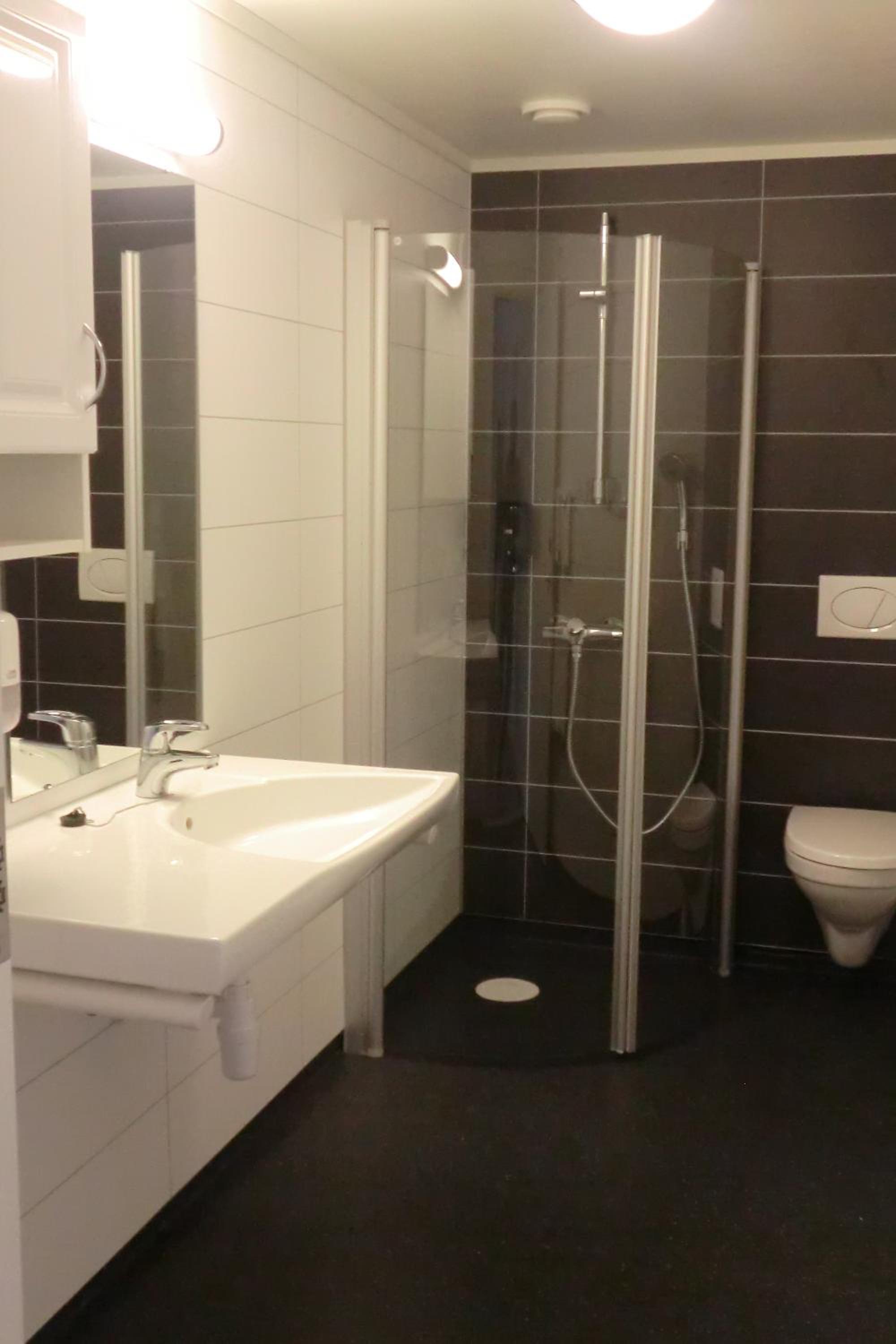 Standard Double Room - Photo 5