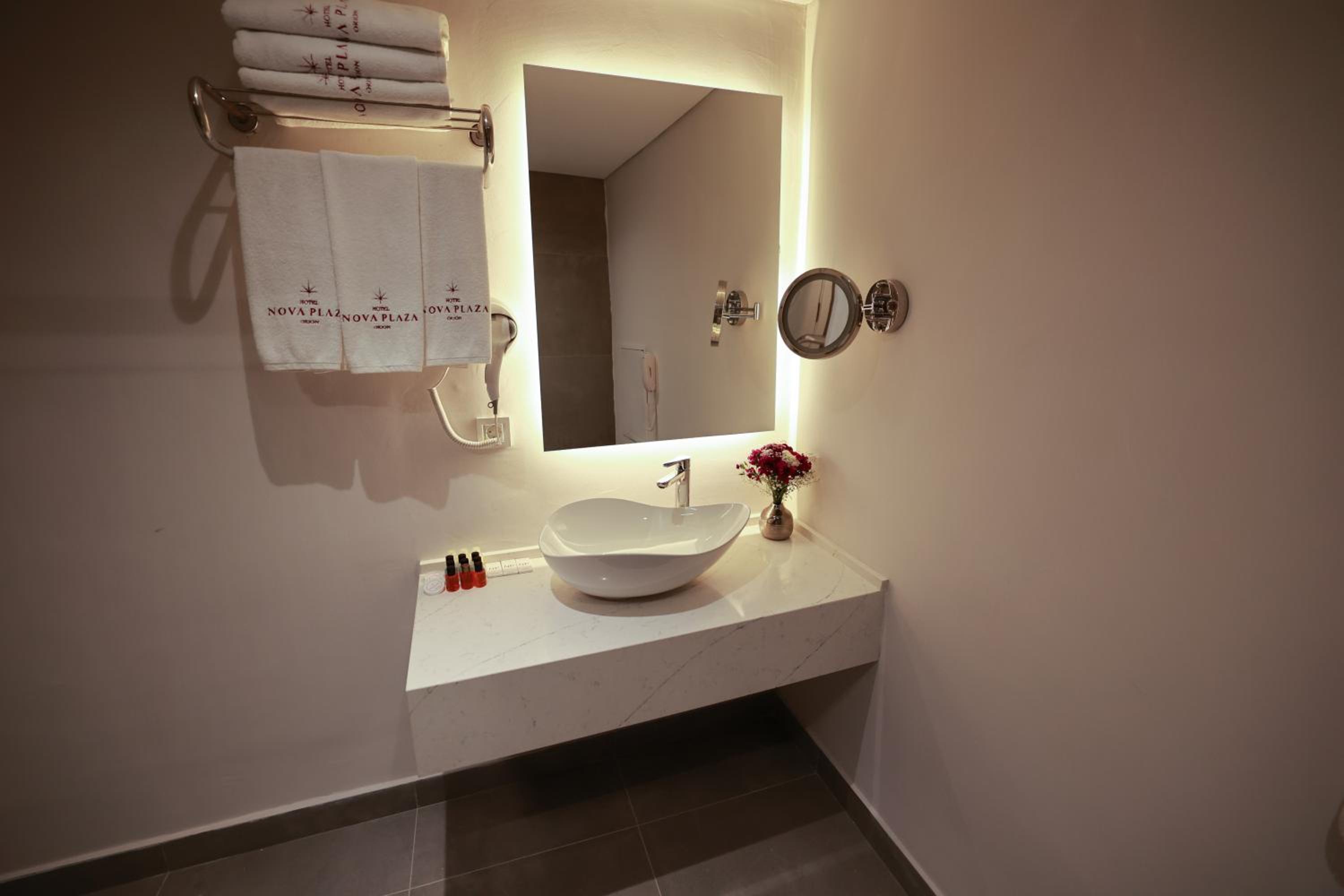 Double Or Twin Room photo 3