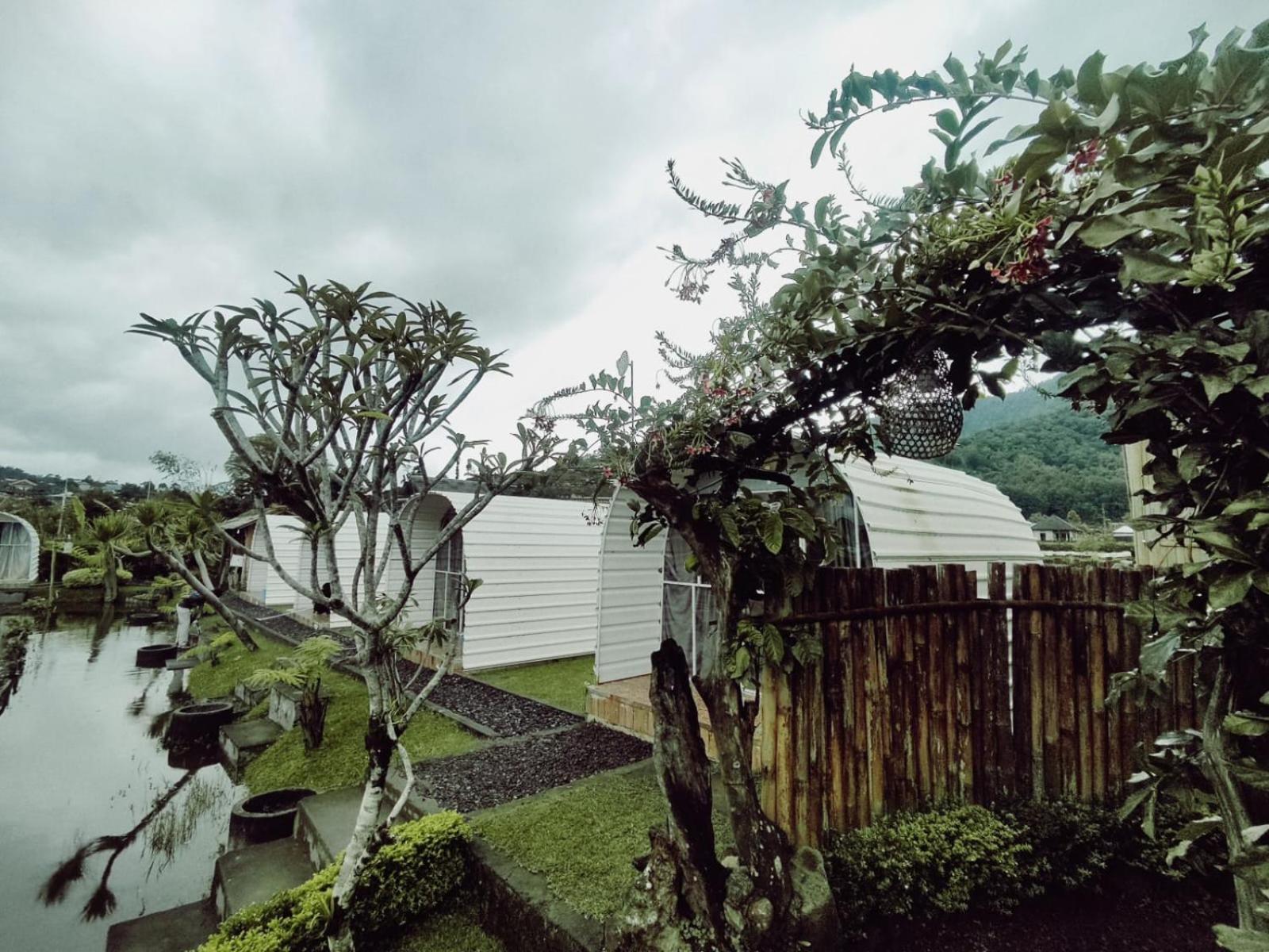 Tent (B) - Photo 3