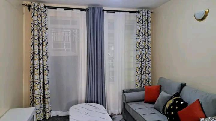 One-Bedroom Apartment - Photo 1