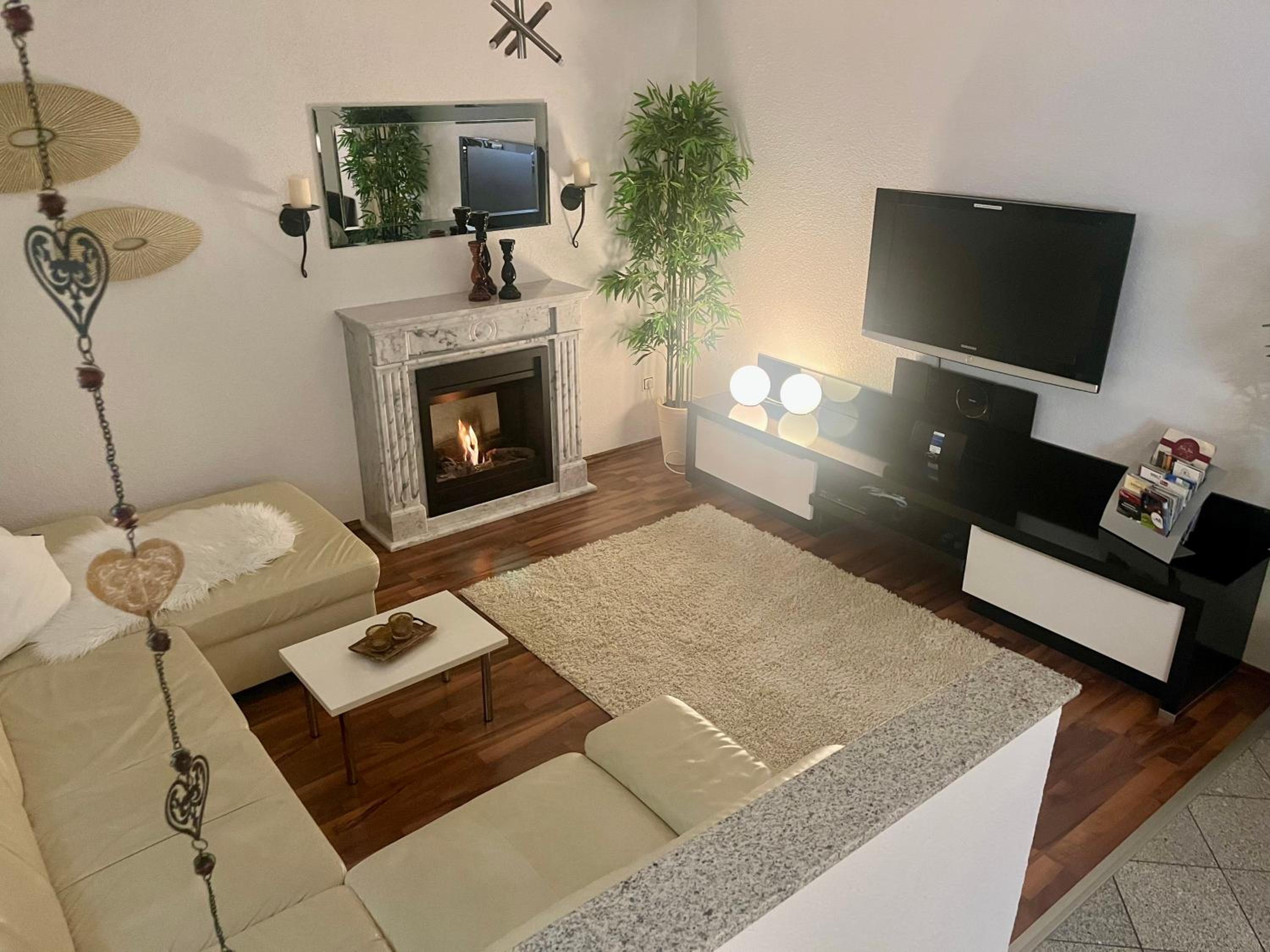 One-Bedroom Apartment - Basement photo 1