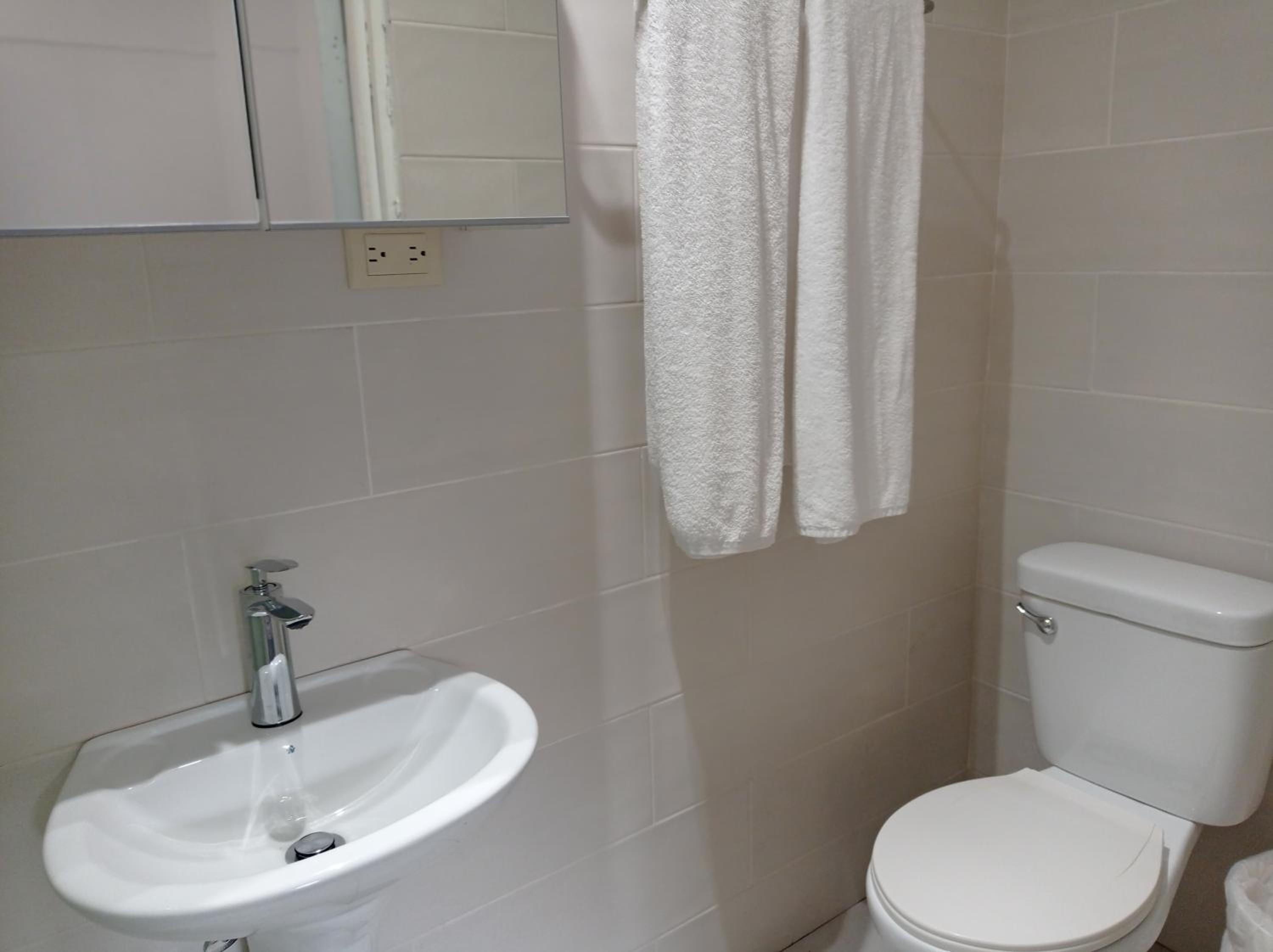 Standard Double Room photo 3