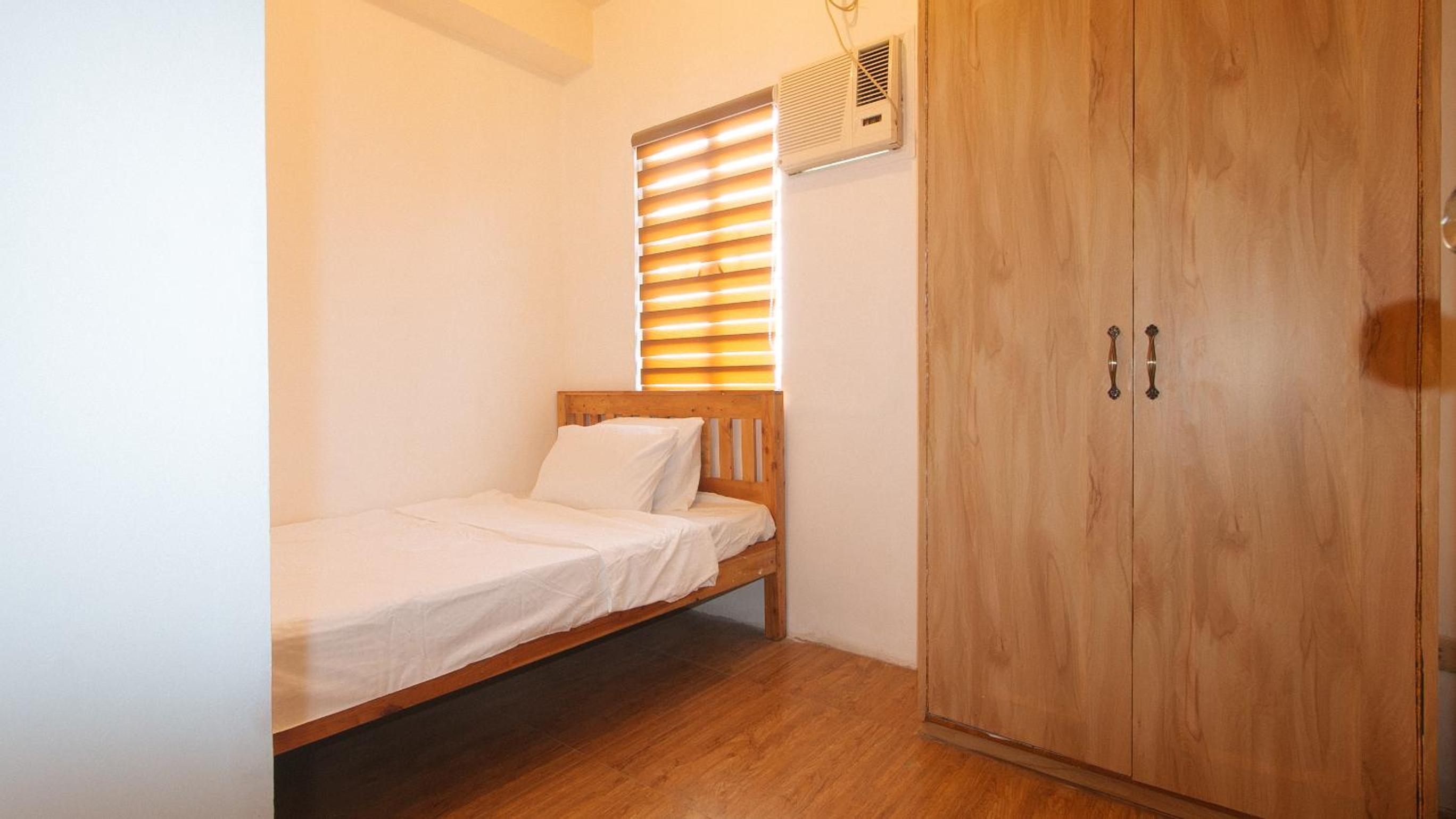 Triple Room - Photo 9