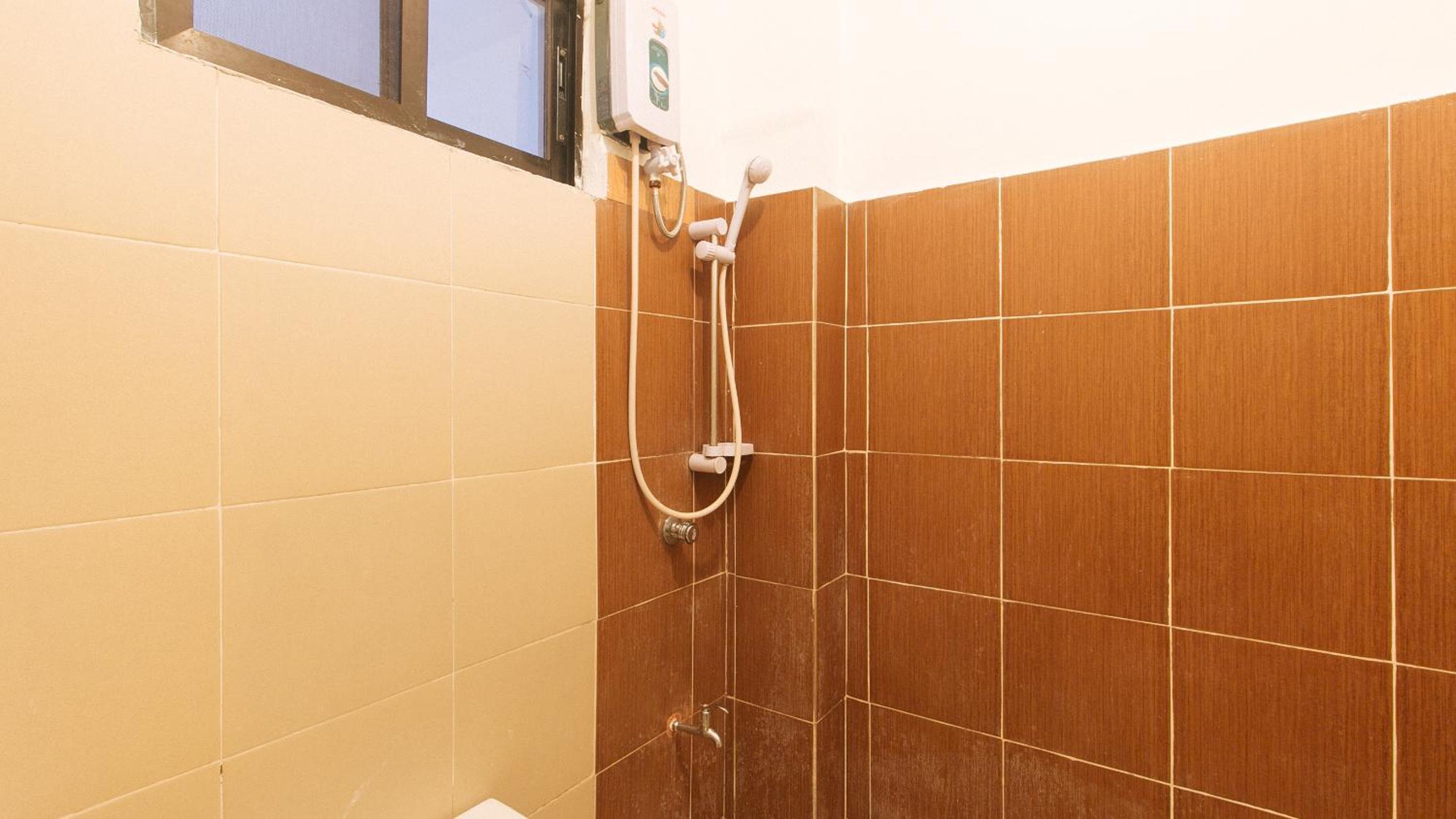 Triple Room - Photo 2