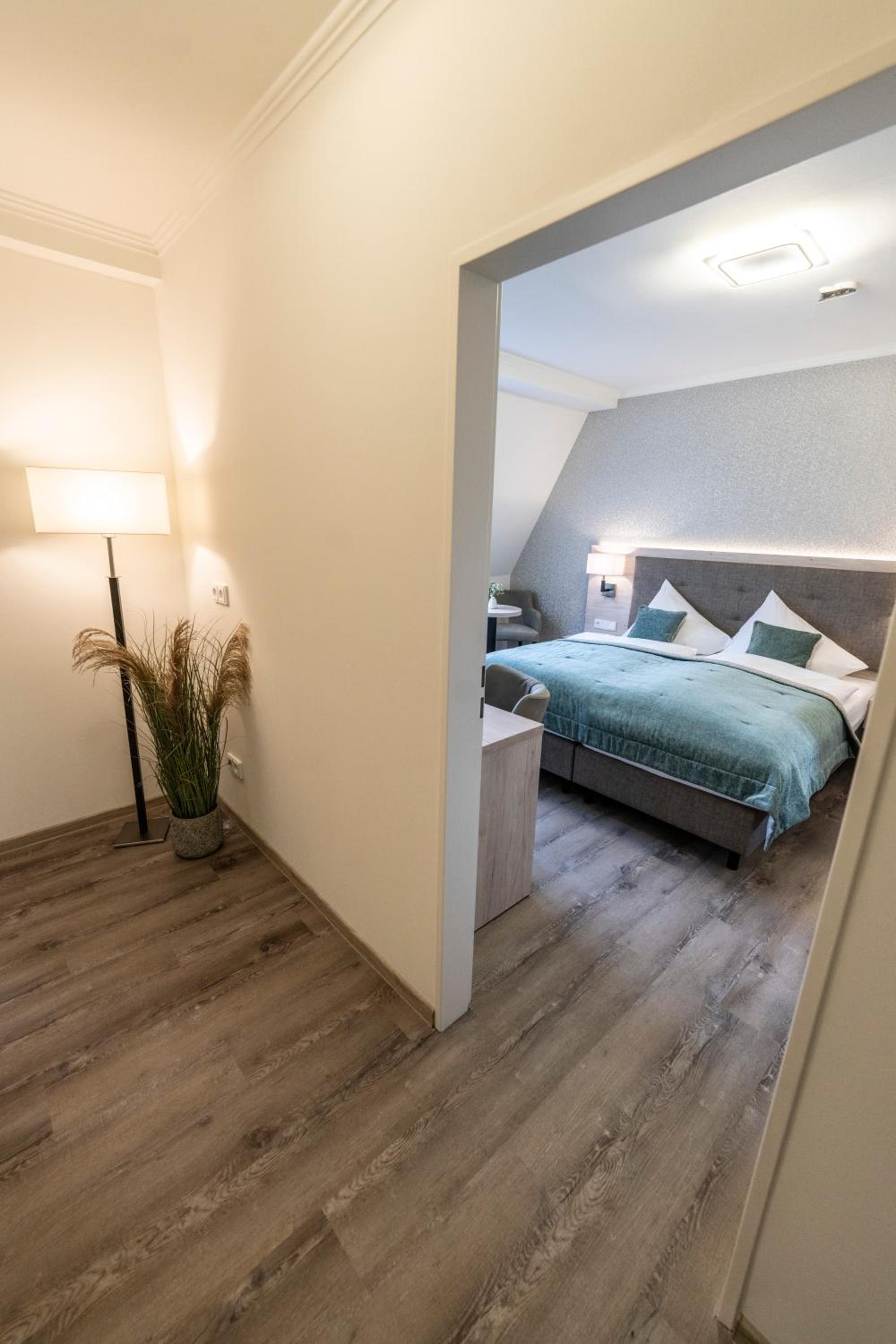 Double Room with Private Bathroom photo 2