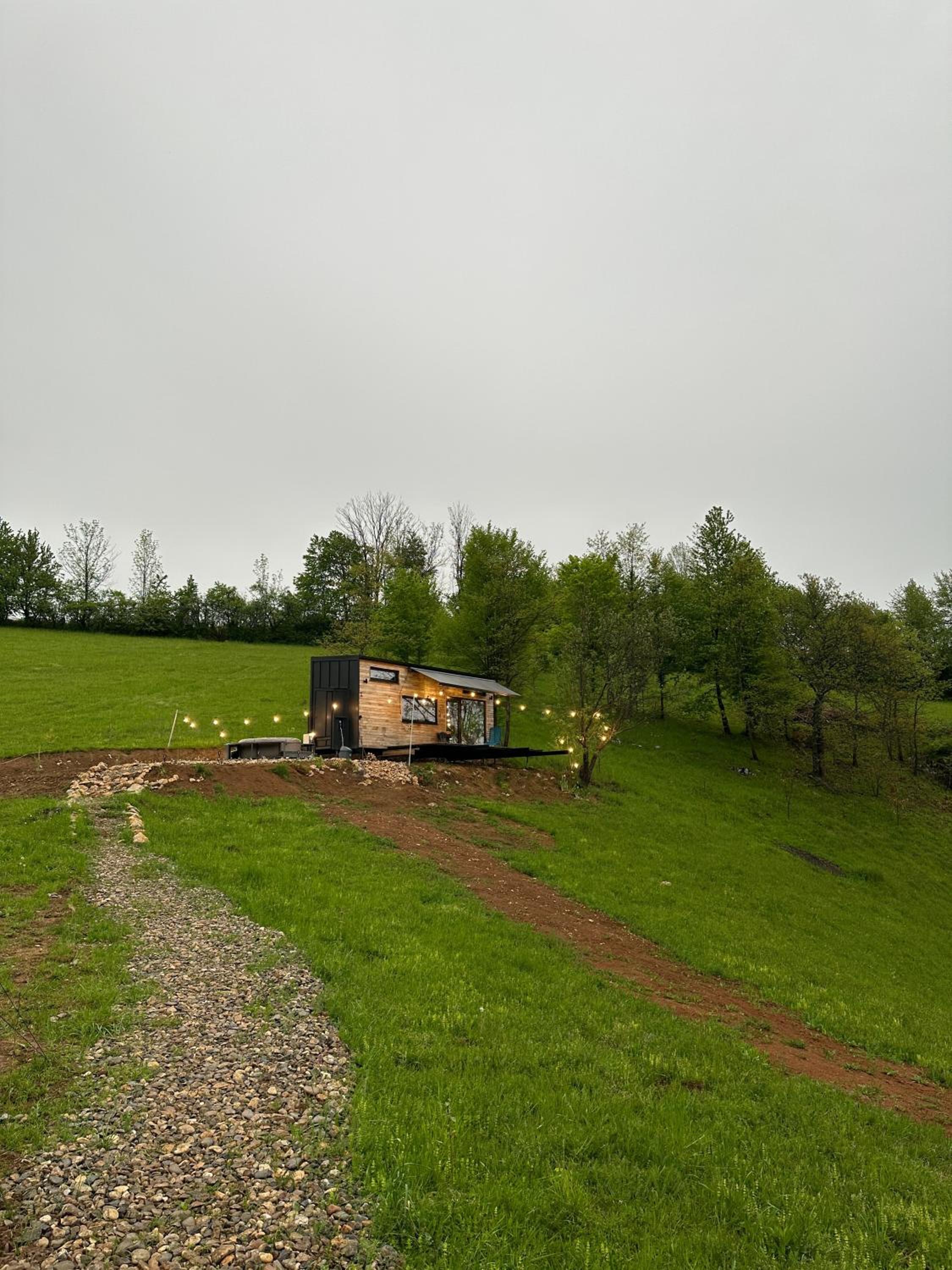 Mobile Home photo 2