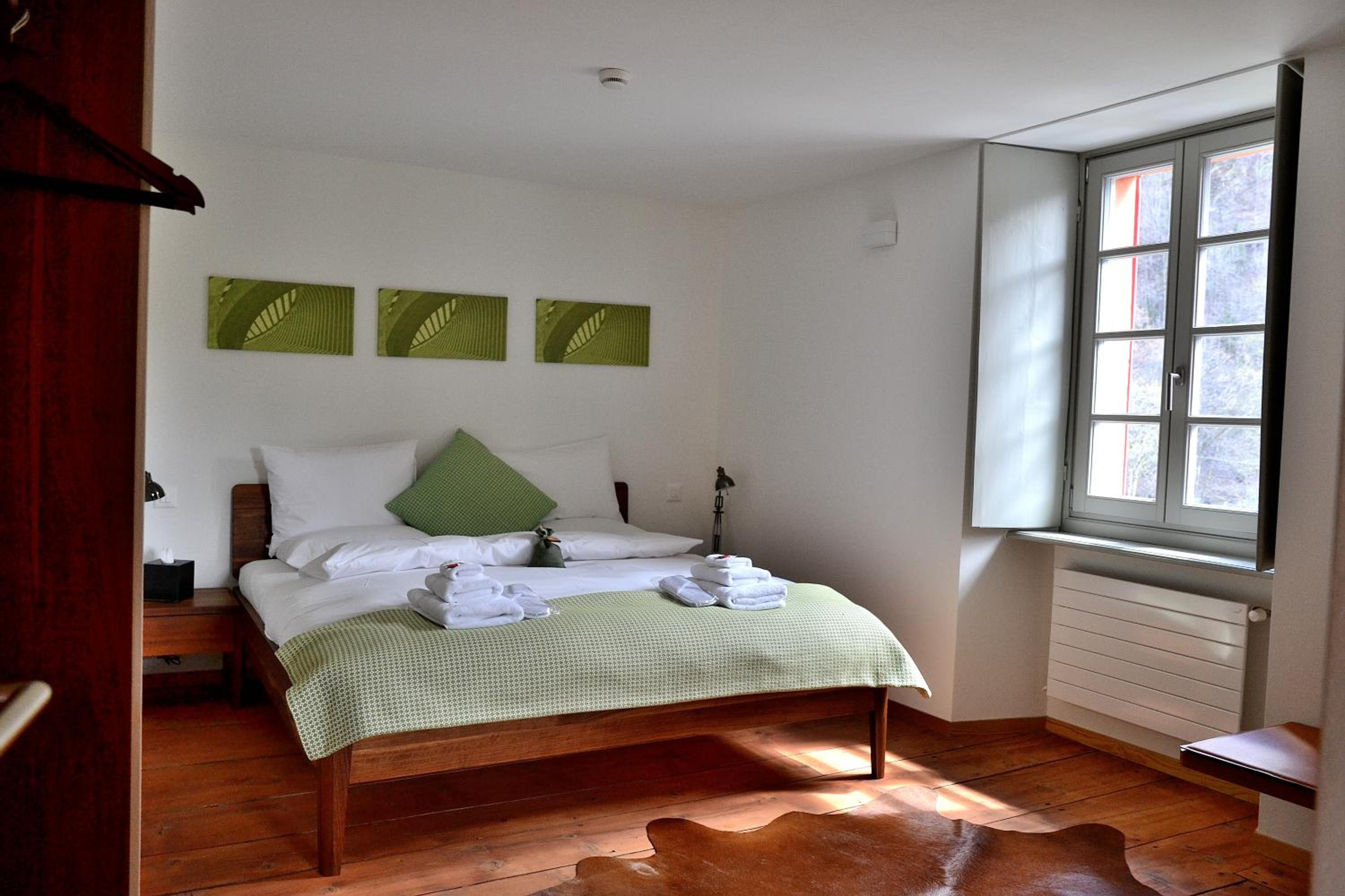 Large Double Room photo 3