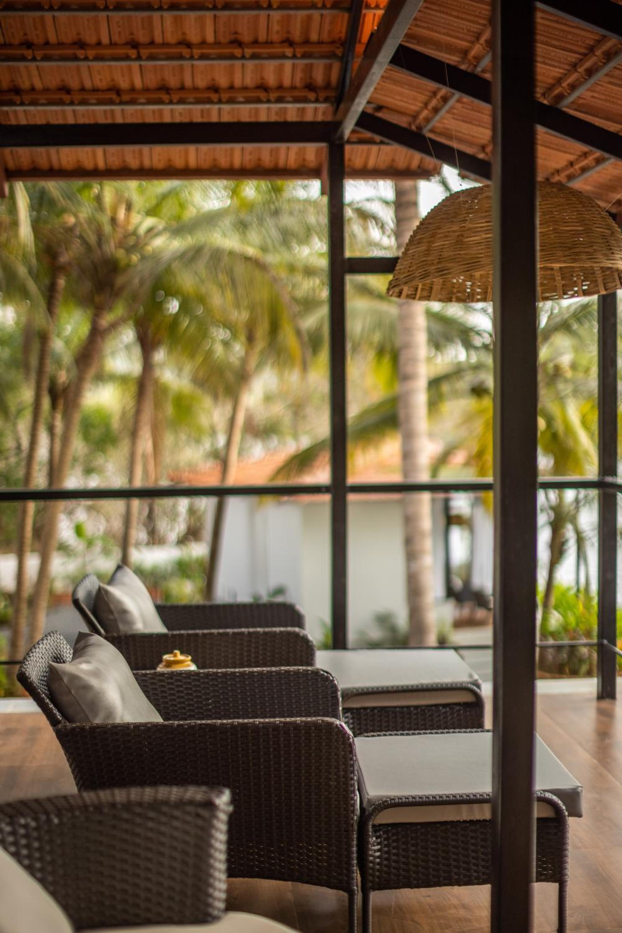 Junior Suite with Pool View photo 3