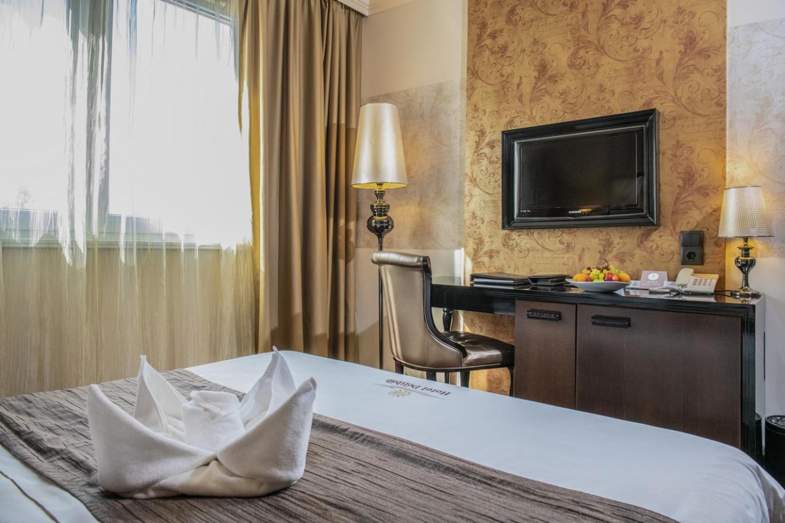 Classic Double Room - Photo 4