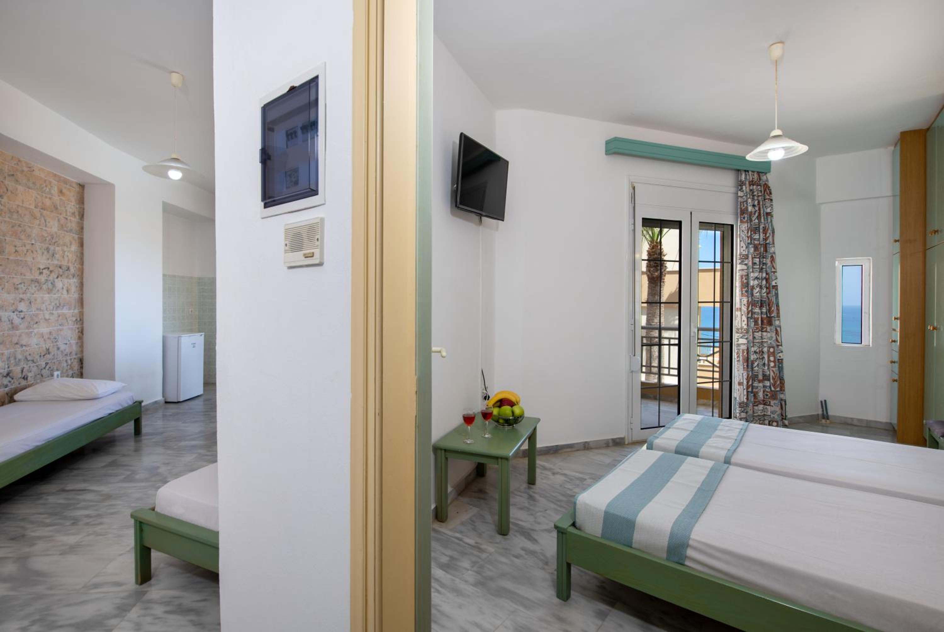 One-Bedroom Apartment (2-4 Adults) 
