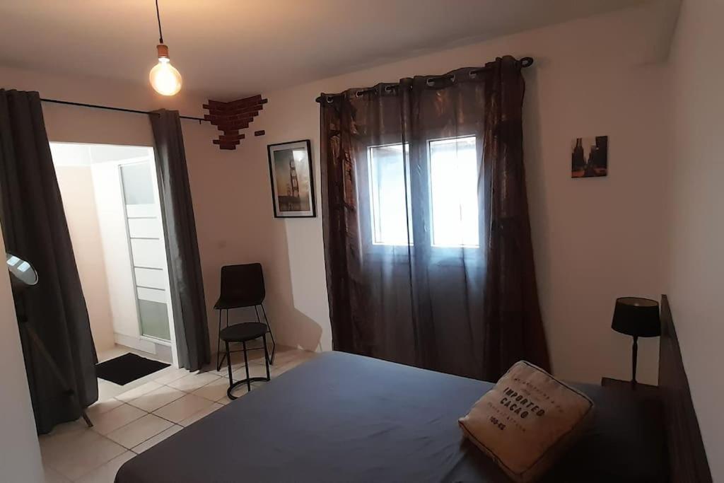 Three-Bedroom House photo 1