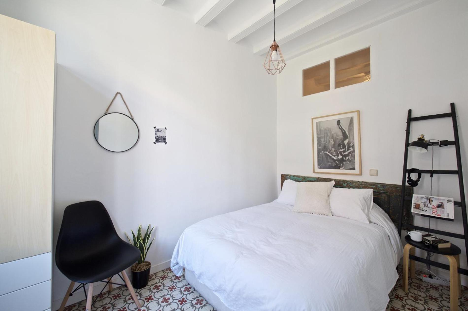 Apartment photo 2