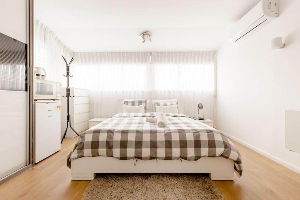 Queen Room - Photo 27