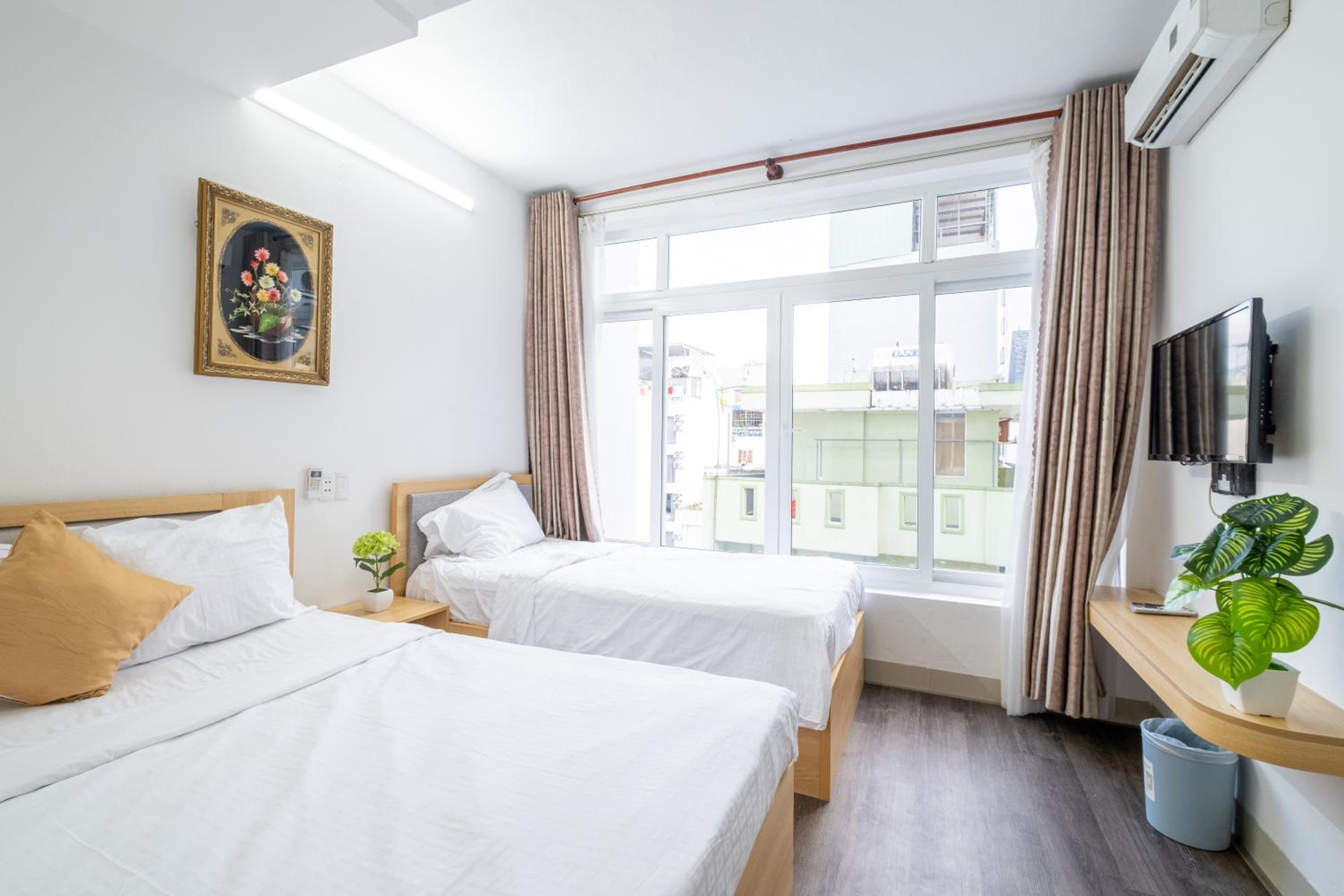 Superior Double or Twin Room - Photo 9