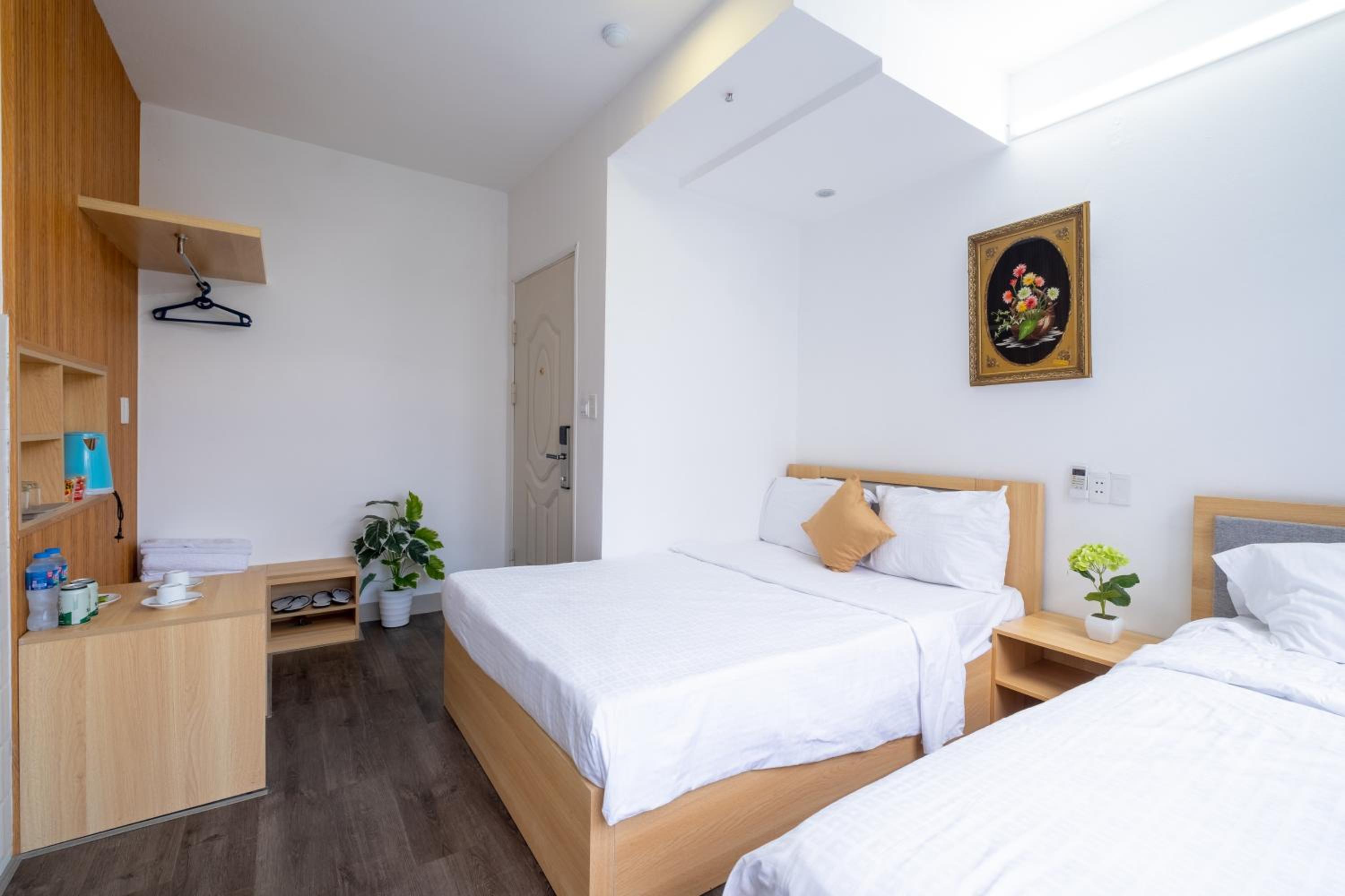 Deluxe Quadruple Room - Photo 4