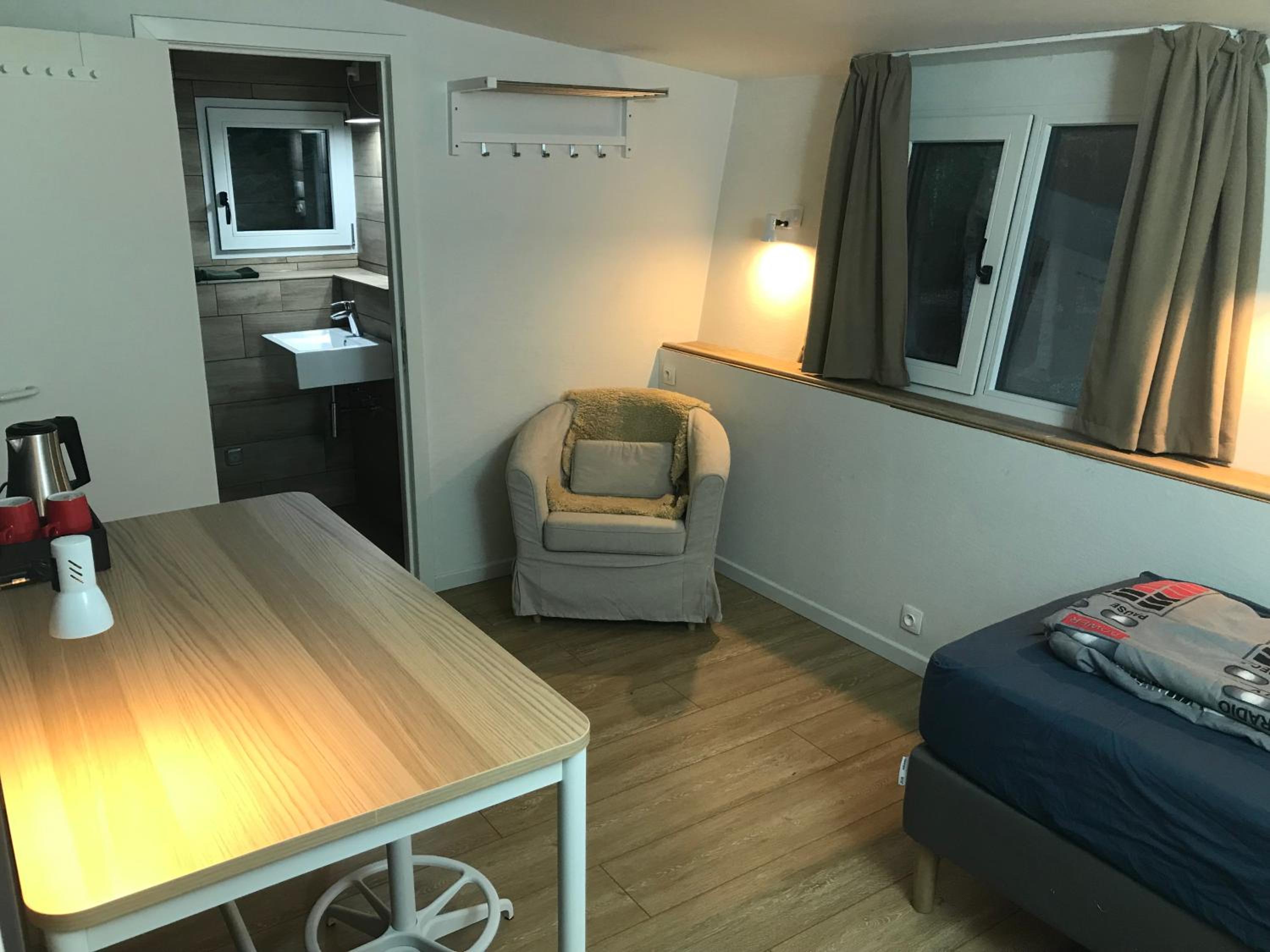 Single Room with Private Bathroom