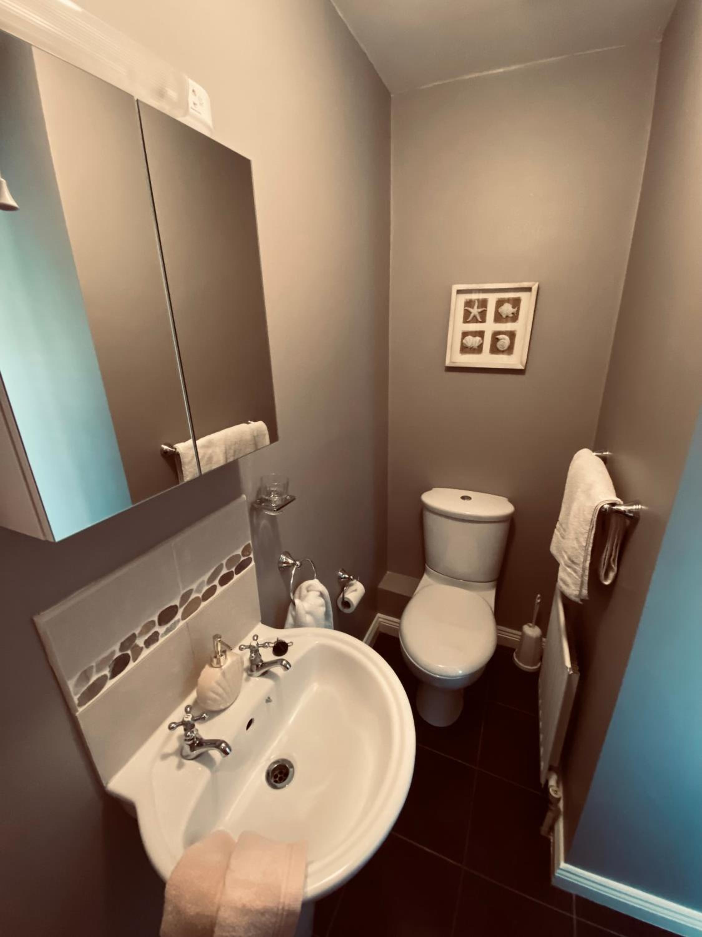 Twin Room with Bathroom photo 2
