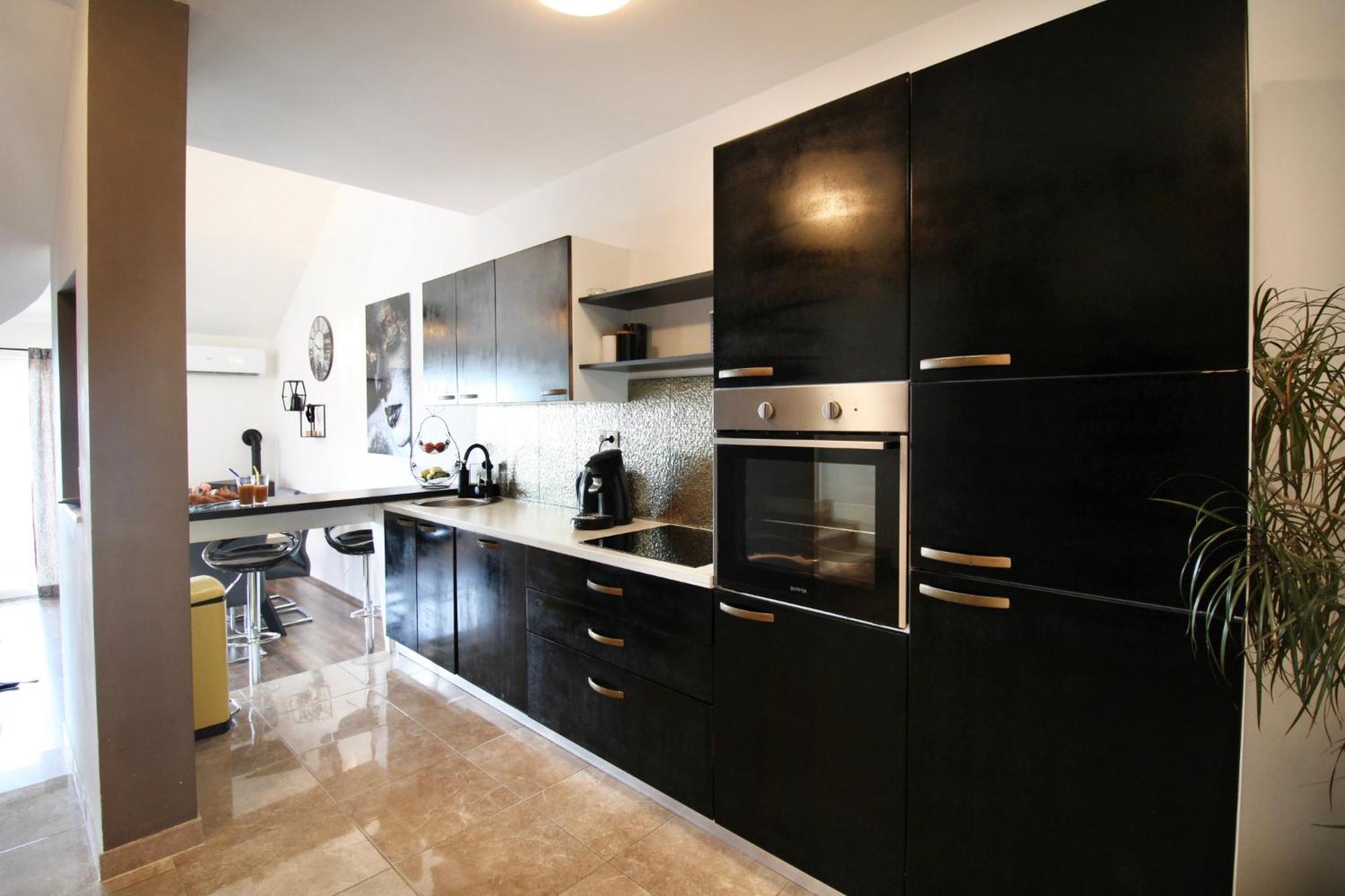 Apartment - Photo 33