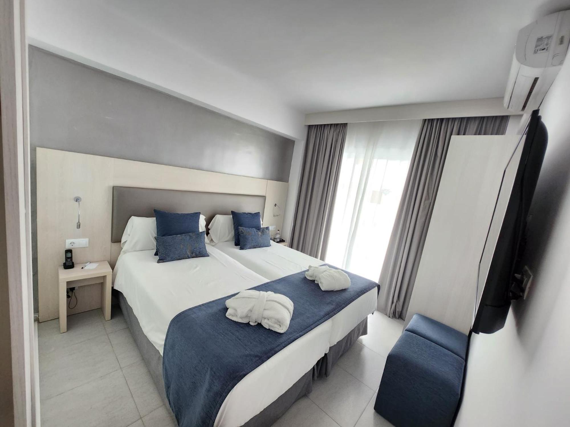Habitación Doble o con Dos Camas