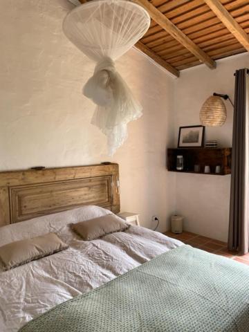 Large Double Room photo 1