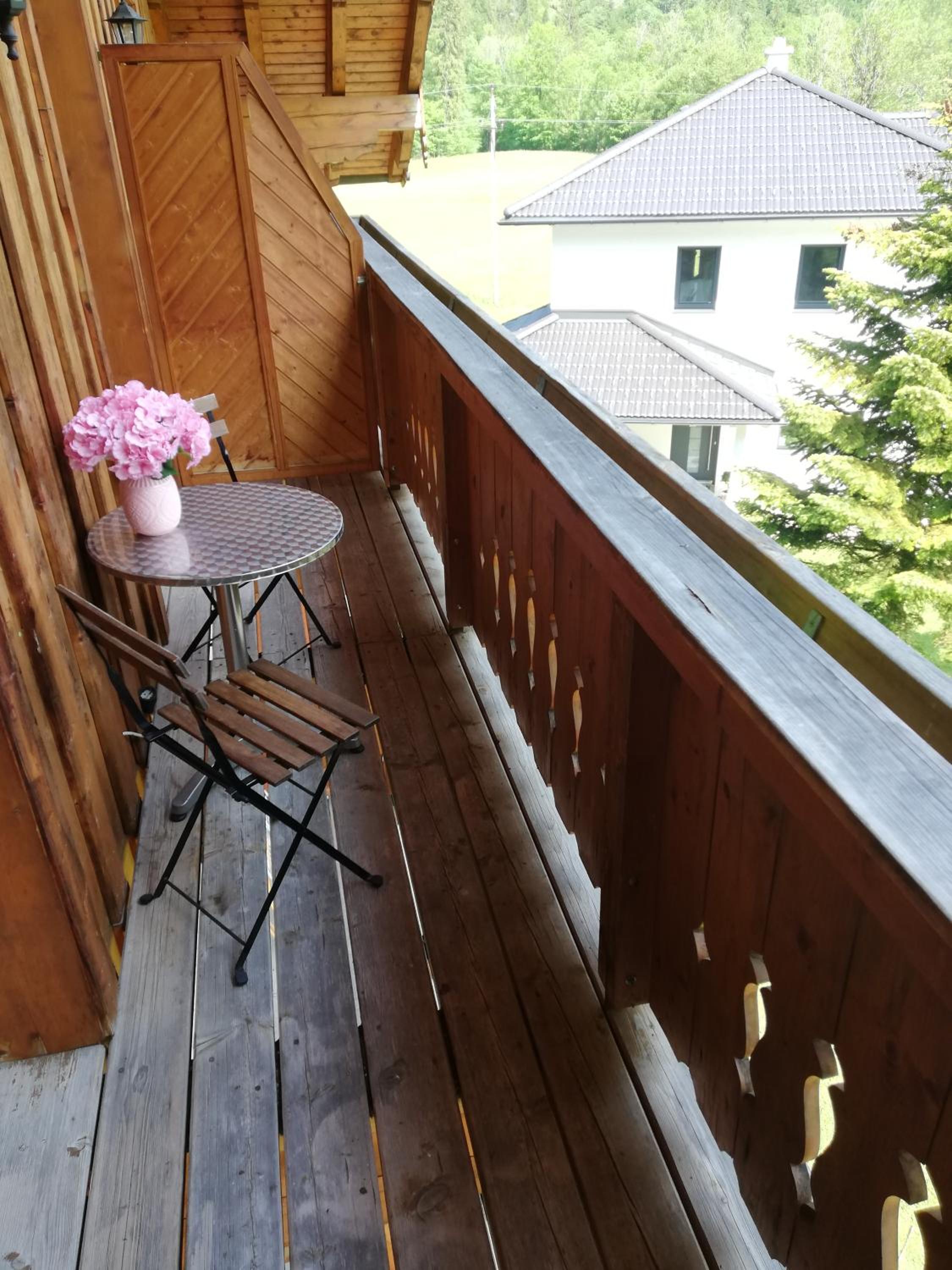 Apartment - Split Level photo 2