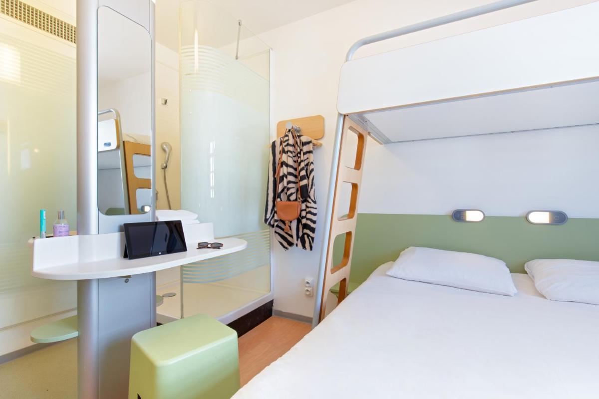 Triple Room - Photo 15