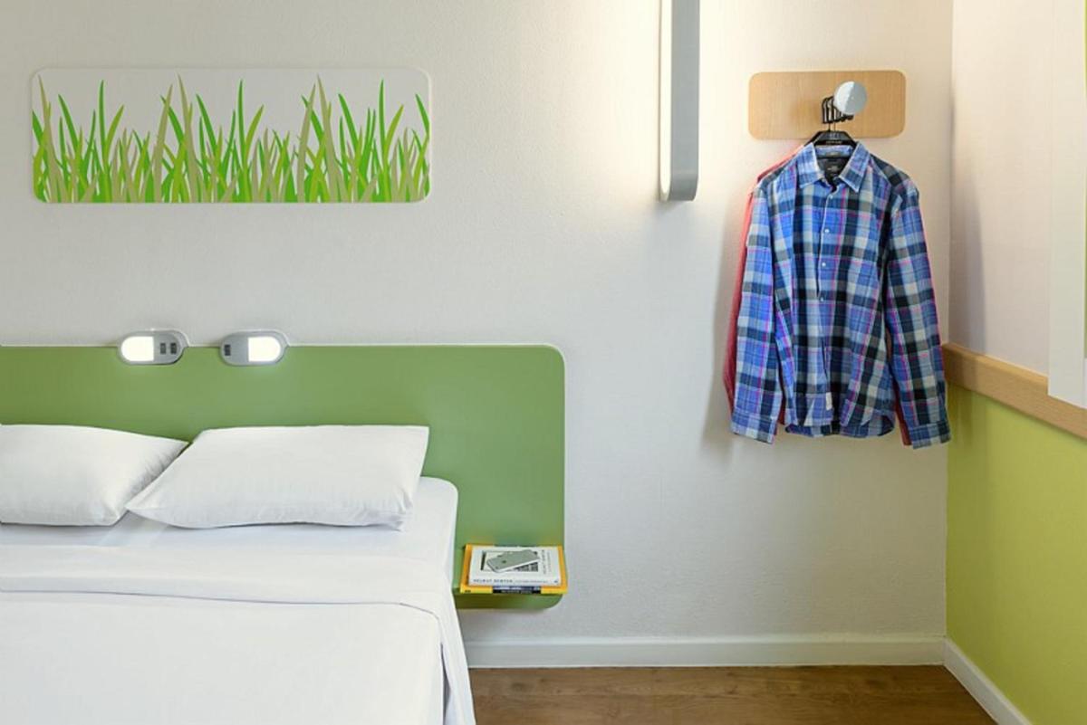 Double Room - Photo 5