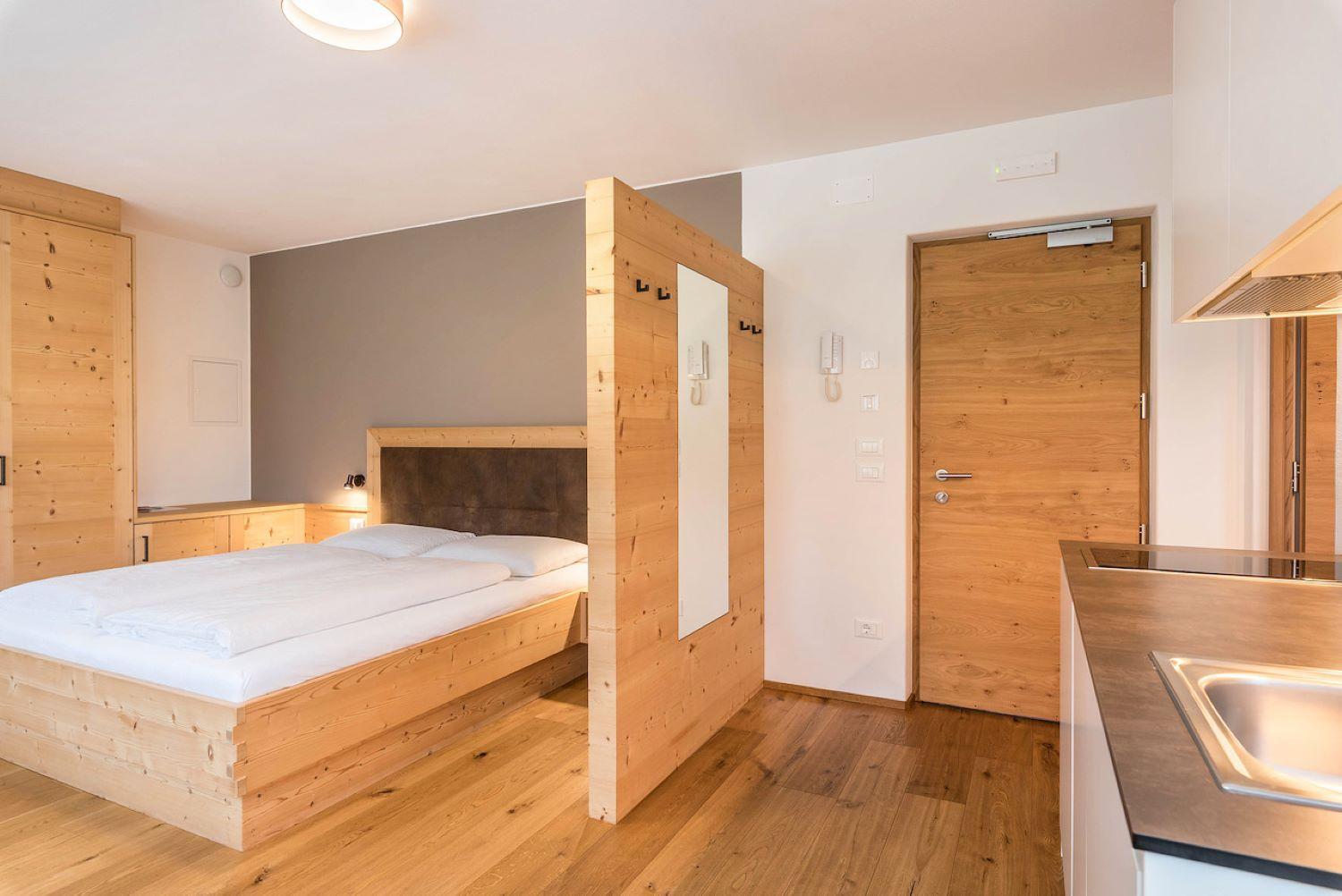 Studio Apartment photo 1