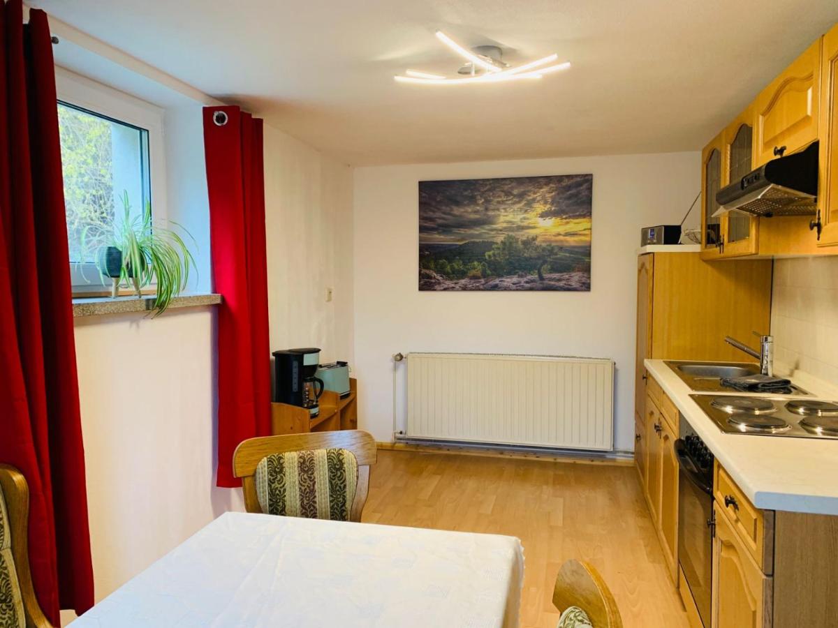 Apartment with Terrace - Photo 8