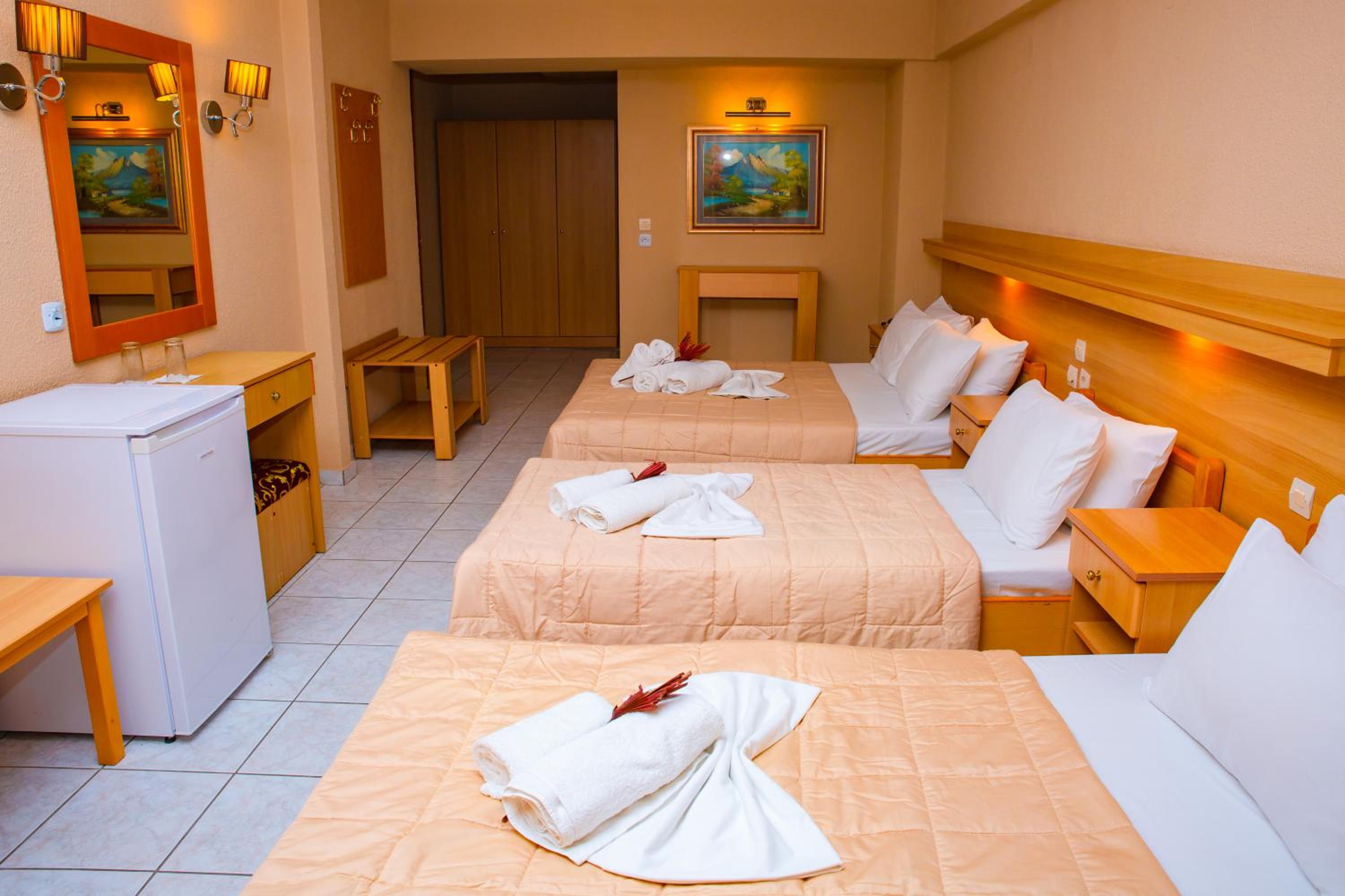 Quadruple Room with Sea View photo 3